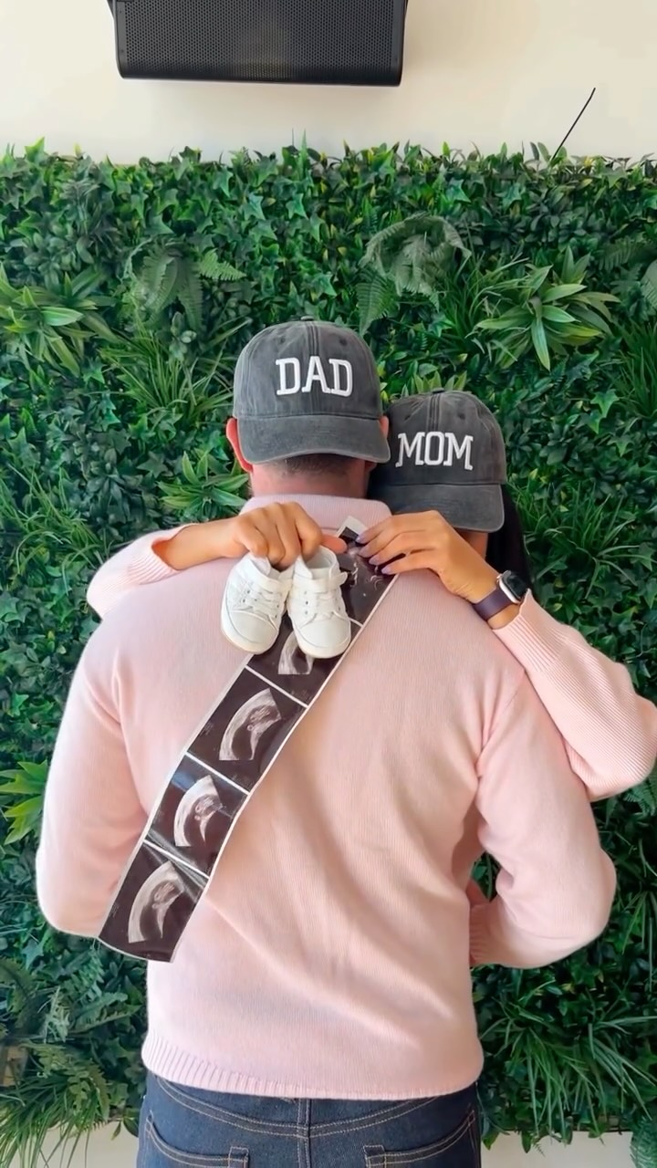 Here it is. The news we’ve been waiting to share! Baby girl coming August 2026 🐥✨ #ourdreamcometrue
Thank you @dia.mondgenesis @andyblakephoto @saraht.onin for helping us create this special moment.