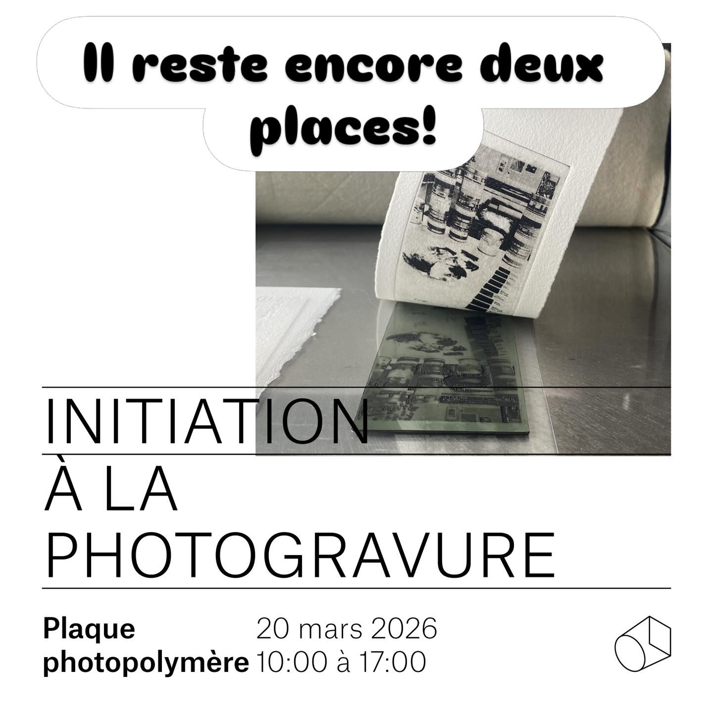 Découvrir la photogravure et l’utilisation des plaques photopolymères.
Pour plus d’informations: atelier.qc.ca/formations
Pour inscription : atelier.qc.ca/shop
•
•
•
#printsnotdead #centredartistesautogeres #artistrunspace #artimprimé #photopolymerintaglio