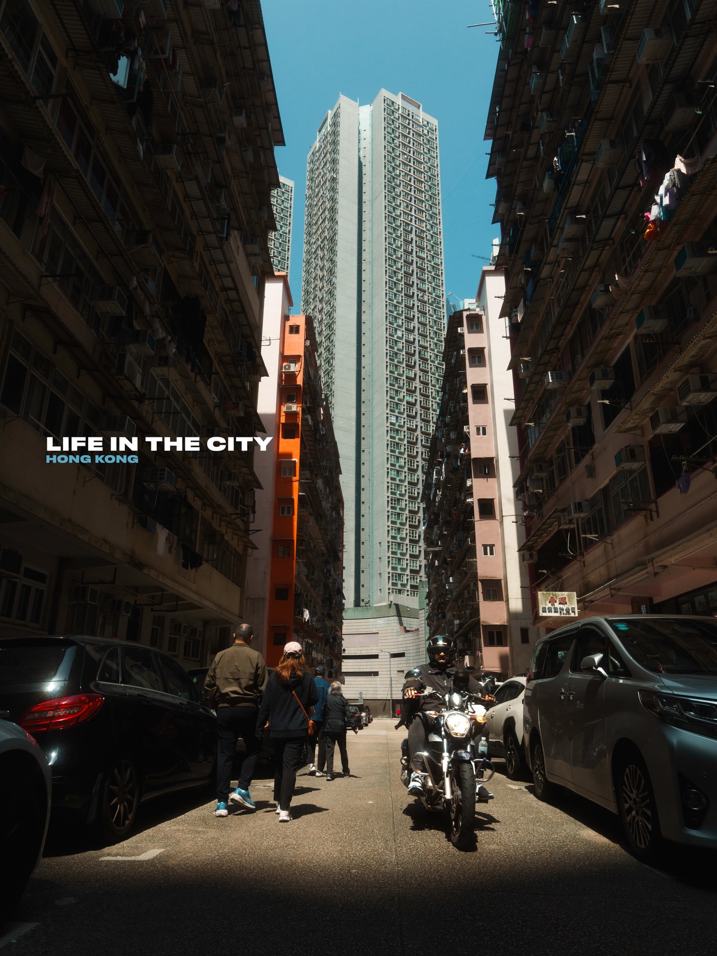 Life in the City 🏙️ some of favourite shots so far from March #hongkong #citylife #sonyalpha