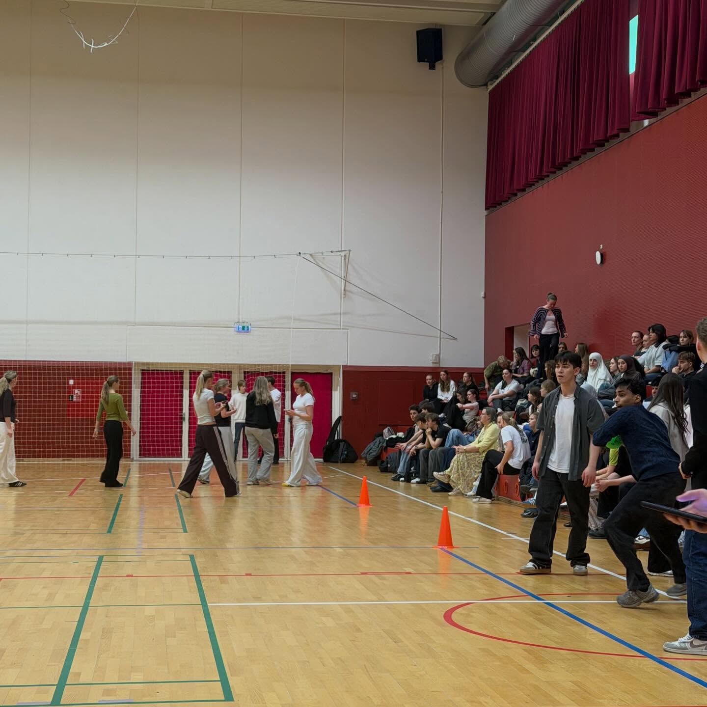 Så er der dømt høvdingebold turnering med afgangseleverne. 💪#esbjerggymnasium #høvdingebold