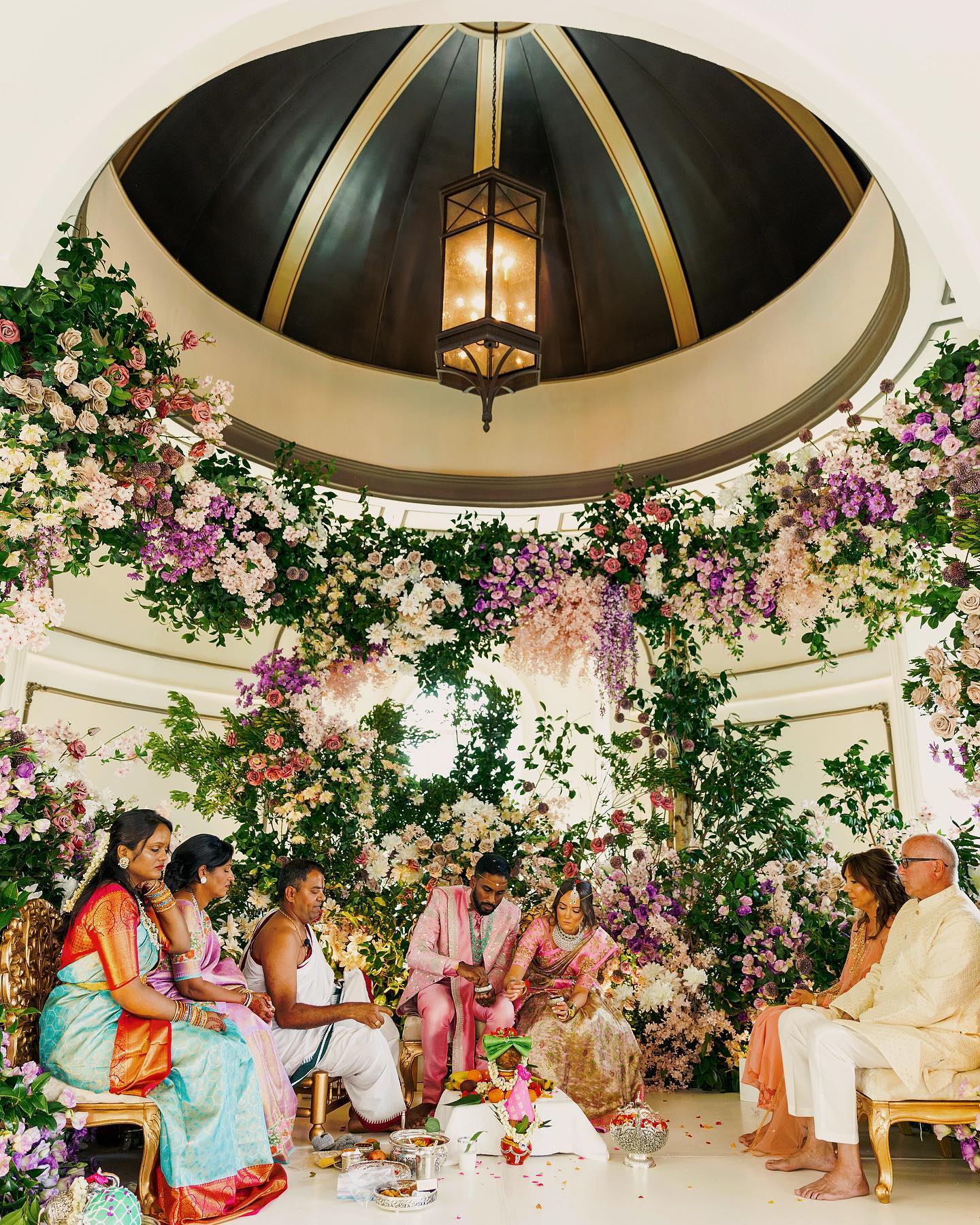 When life imitates art! A mandap inspired by Monet’s The Artist’s Garden at Giverny. Bringing to life the textures and colors of Monet’s world made for an extra special experience for this couple and all their loved ones.
P.S. Swipe till the end for Monet’s 🖼
FLORAL & DECOR: @elegant.affairs
VENUE: @shadowbrooknj
PHOTOGRAPHER: @ivash_photography
HAIR: @dianadstyles
MAKEUP: @makeupbynabilruby
DRESS: @martinalianabridal & @zatsarinafashion