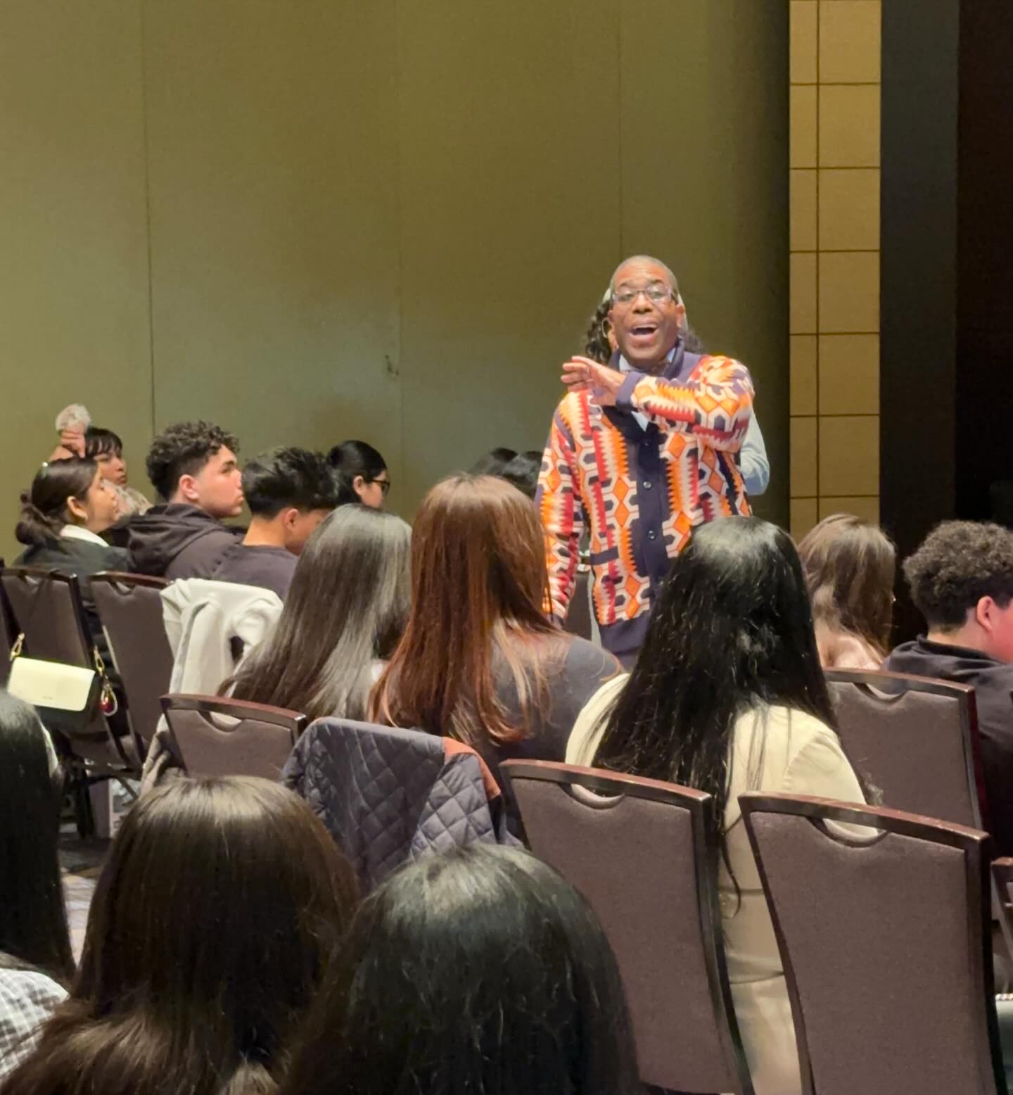 “Every name must bow to the name of Jesus.
Anxiety must bow. Depression must bow.
If you can name it, it must bow in the name of Jesus.”
-Morais Cassell