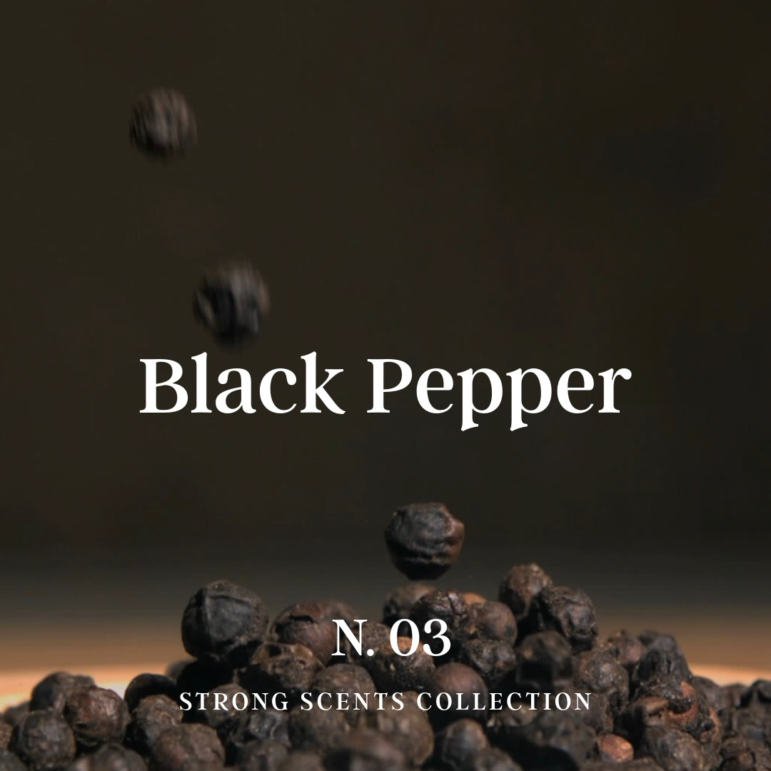 BLACK PEPPER è una fragranza intensa e vibrante, con un profilo aromatico caldo e maschile. Carattere deciso e note speziate.
Un sapone triple milled, lavorato per garantire una schiuma ricca e una lunga durata.
Eleganza e tradizione dal 1938.
Scopri la collezione nello shop online.
Link in bio.
BLACK PEPPER is a vibrant and intense fragrance with a warm, aromatic profile.
Bold character with spicy notes.
A triple milled soap bar, crafted for a rich lather and long-lasting quality.
Zeni Soaps Since 1938.
Discover the collection in our online shop.
Link in bio.
#italiansoaps #pepenero #festadelpapà #díadelpadre #fragrancesoaps #idearegalopapà