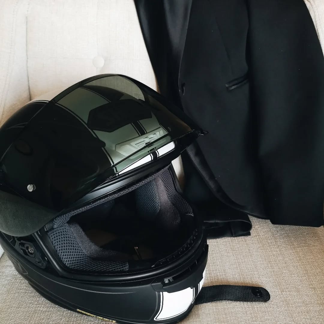 Not books nor coffee related. Just things that got me wondering why there are people who feel inclined to ruin other people's belongings.
My bike got hotwired last month and there's been a void in my heart.
While my bike sits at the shop I've met other bikers in the community. I always feel like I never belonged anywhere because I never like talking about things I love. The result of that is that I don't get to build connections and get acquainted with any likeminded others. I become lonely cooped up in my own world. I'm not sure when I became this way. This insecure. But that's beside the point.
After my bike was tampered, a couple of my friends got worried, connected with me and took me out. I went out for both a ride & a bite. On one of the rides they forced to meet other bikers and make actual conversation. I almost wanted to call an Uber and go home. I didn't feel like I belonged. I could talk about my bike but I didn't know half the shit that they all did with their custom bikes and decades of riding experience.
But I stayed. And the more we talked the longer I wanted to stay. Because it didn't matter who you are or what you do for a living. The thing that we all have in common is that we work our jobs to fuel our passion on two wheels. And it's incredible to see how many different and creative ways we each decided to go about customizing or modifying our own ride. There isn't a right or wrong way to go about tailoring your bikes to your heart's content.
Through talking with other bikers I've realized that there's been no other community that has been so passionate and inclusive.
Before we said good bye they each told me they hope I'll get my bike back & keep riding.
I wish I could hug them. They have no idea how much that meant to me. I built a big chunk of my identity around motorcycles. I thought I might hang it up and just write off my bike. But all the money in the world can't bring me this happiness that bikes and the biker community brings me.
To the thieves in our community, I feel sad that for reasons unbeknownst to others you feel the need to commit these heinous acts. I hope you'll find happiness but not at other people's expense.