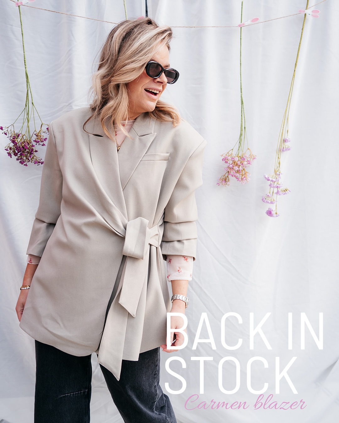 De perfecte blazer is terug! ✨
Shop hem nu online of in store 🛒
www.juliabybb.com
#juliabybb #ootd #webshop #newcollection