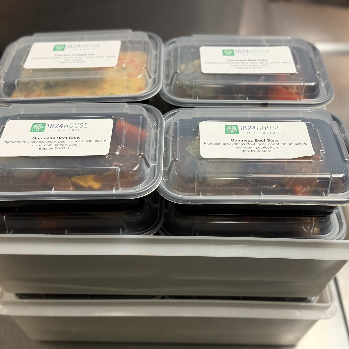 We believe in supporting our community and feel that no one should go hungry.
Today we dropped another 20 meals at the MRV Community Pantry.
#madrivervalley #mrvcommunitypantry #helpingthevalley