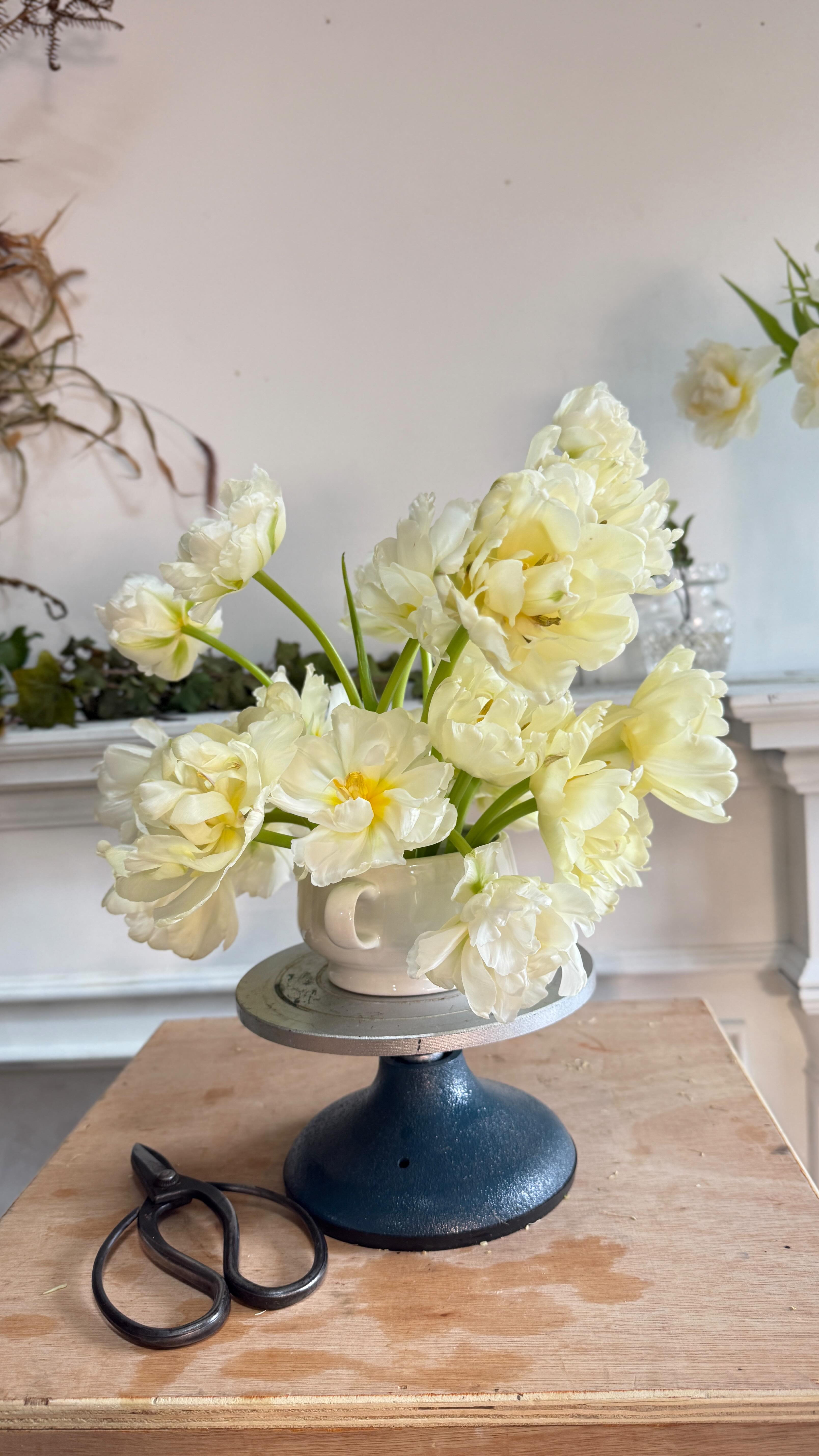 Creating with spring.
Finding time to practice, create and design. Using the very best nature brings us in spring. There’s a quiet luxury of using seasonal sustainable blooms to create something elevated and artistic. That’s what I love about creating gorgeous shapes and designs for couples to celebrate their weddings in style.
Using lovely British @smithandmunson tulips.
#cheshireflorist #northwestwedding #luxuryweddingflowers