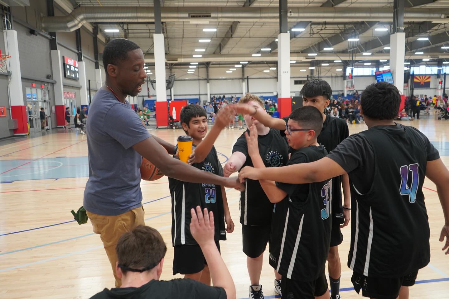 Game time glory starts long before tip-off. Warm up, practice hard, sharpen those skills so when the whistle blows, the kids are ready to ball 🏀🔥
_________________________________________
#hopeacademy4autism #specialolympics2026 #SOAZ #escueladeautismo #autismawareness