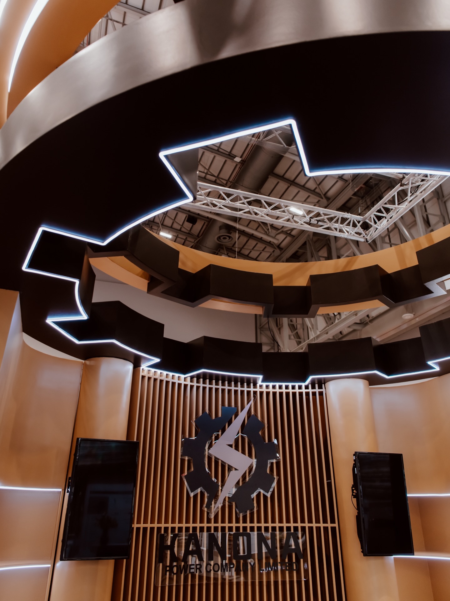 Designed and built by our Happinest™ Custom team, turning an empty patch of expo floor into a space that commands attention💙
The result?
A stand that feels engineered, not just built.
✨Layered. Intentional. Unmistakably bold✨
#MI26 #miningindaba2026 #happinestcustom #capetown #expobuilders