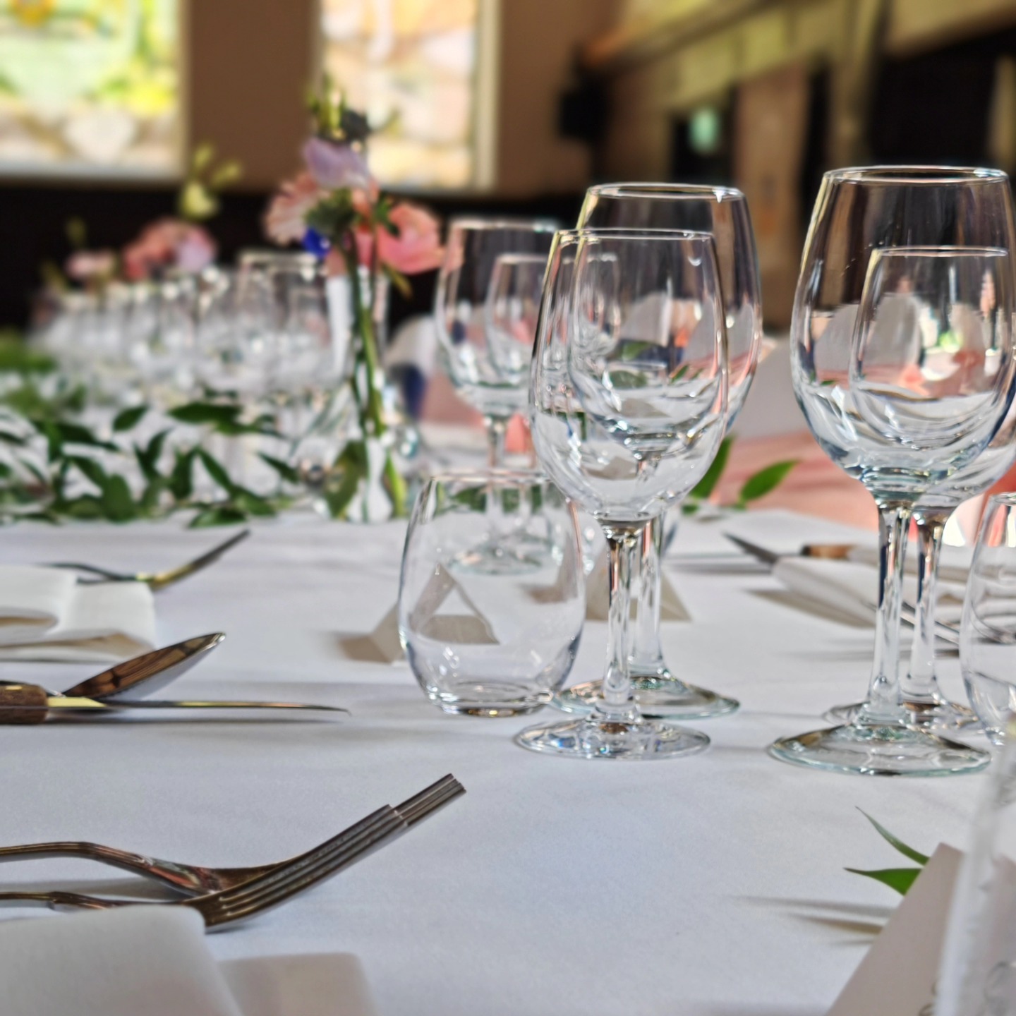 Back to the @merchanttaylorshall_york for a very special celebration on Saturday. The weather was perfect for drinks on the lawn and the hall worked really well with three long tables. #yorkcaterer #yorkvenue #eatlocal #eatyorkshire #summerparty