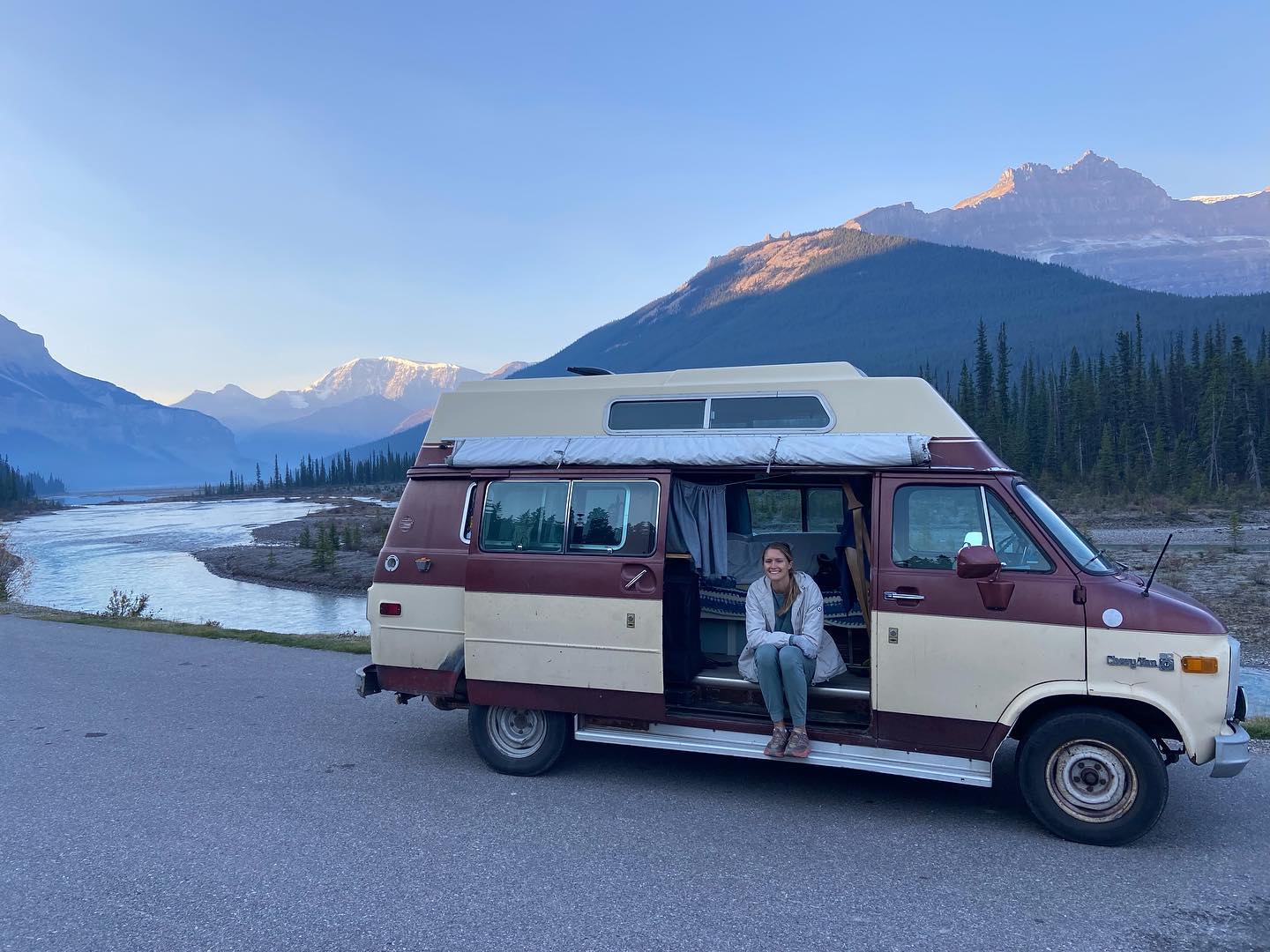 Doug is becoming a well known local of the Banff and Jasper after this summer.
Trip with @dani_wern & @parksy11991 was another success