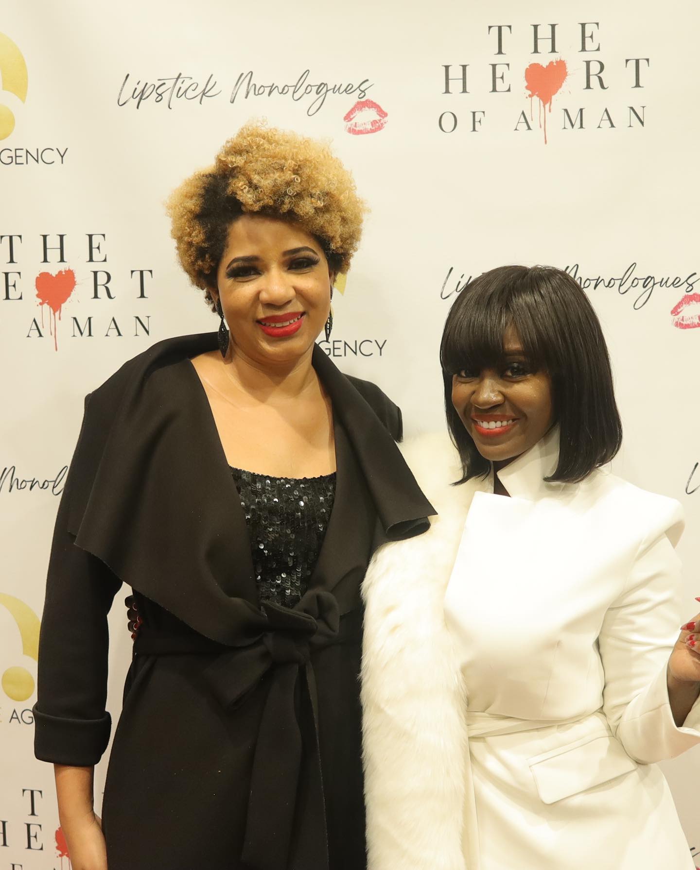 Saturday night was nothing short of AMAZING! The A showed up and showed out. And the ladies of the Lipstick Monologues left it all on the stage. So happy and blessed to be a part.
.
And when God gives you good people that care, push, and challenge you…….you can’t help but be grateful! @iamardreorie @markeonedwards
.
Until next time ATL! 🔥
.
#letyourlipsspeaklive #lipstickmonologues