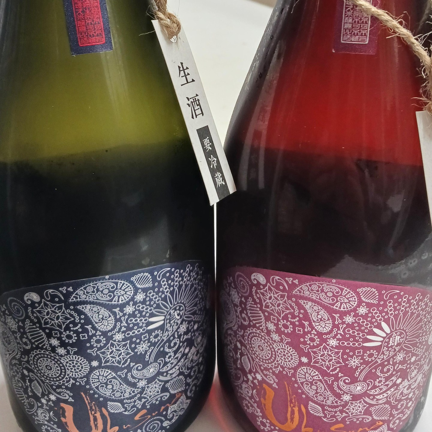 【産土の会!3月23日(月)20時~22】
産土、数年前に彗星のごとく現れた熊本のお酒。
飲みやすくボトルが格好よく、ちょっと数が少ないという見事なマーケティングの元に瞬く間に入手困難銘柄の仲間入りをしました。こちらが米違い、農醸違いで10本位集まりましたので飲み比べの会を行いたいと思います!
もちろん日本酒以外のビール、ワイン、シャンパンも飲み放題です。
参加希望の方はメッセージにてお申し込みください。
■日時 2026年3月23日(月)
20~22時
■場所 立食い鮨 鮨川
■内容 握り15貫+飲み放題
■会費 15000円
■定員 12名
※お支払いは現金、カード、QRコード決済です
※キャンセルは前日から100%頂戴します #笹塚 #立ち食い鮨 #鮨川 #産土 #鮨好きな人と繋がりたい