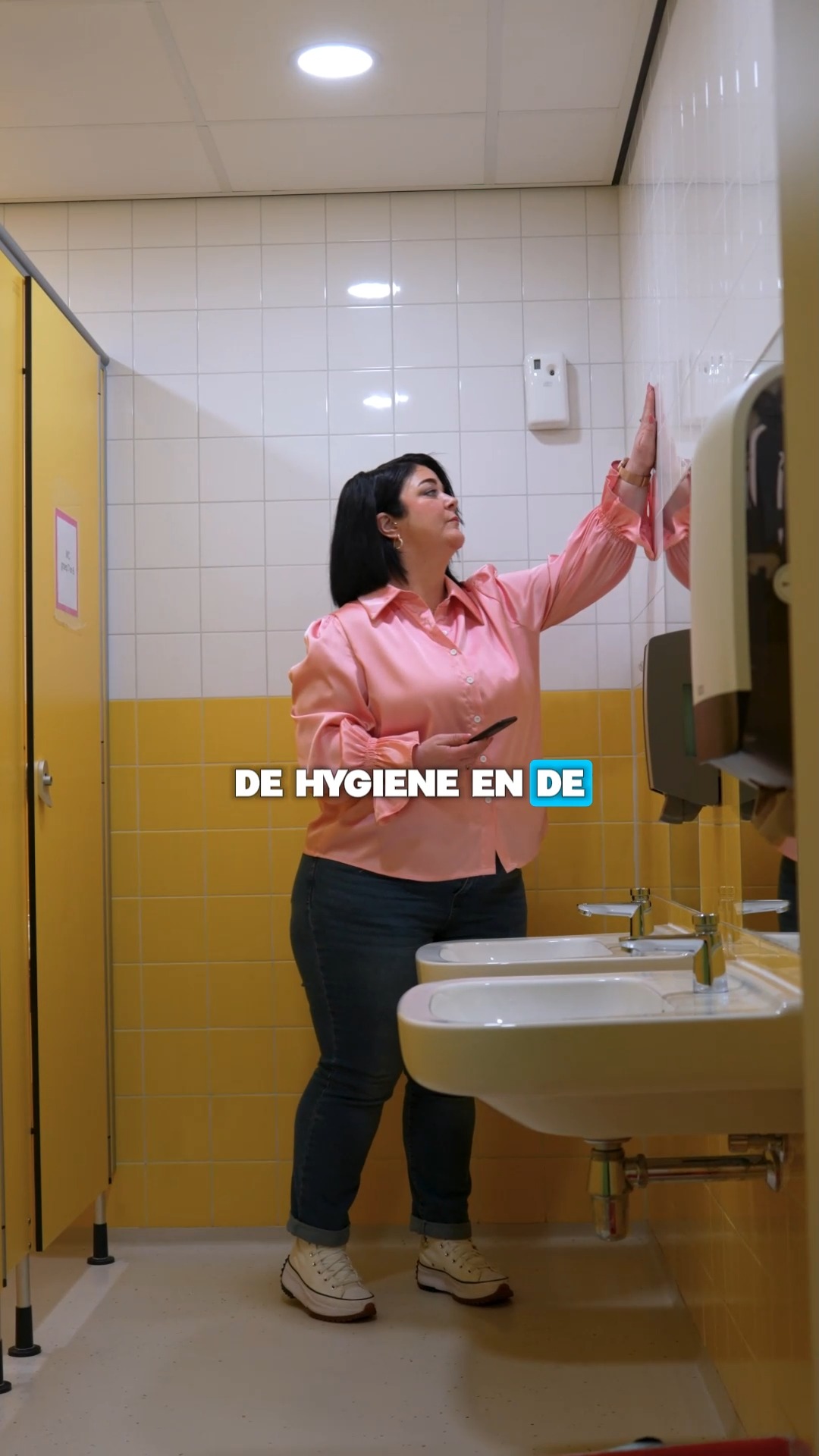 Wat checkt een rayonmanager eigenlijk op locatie?
-
#rayonmanger #schoonmaak #fsobv #schoonmaakservice