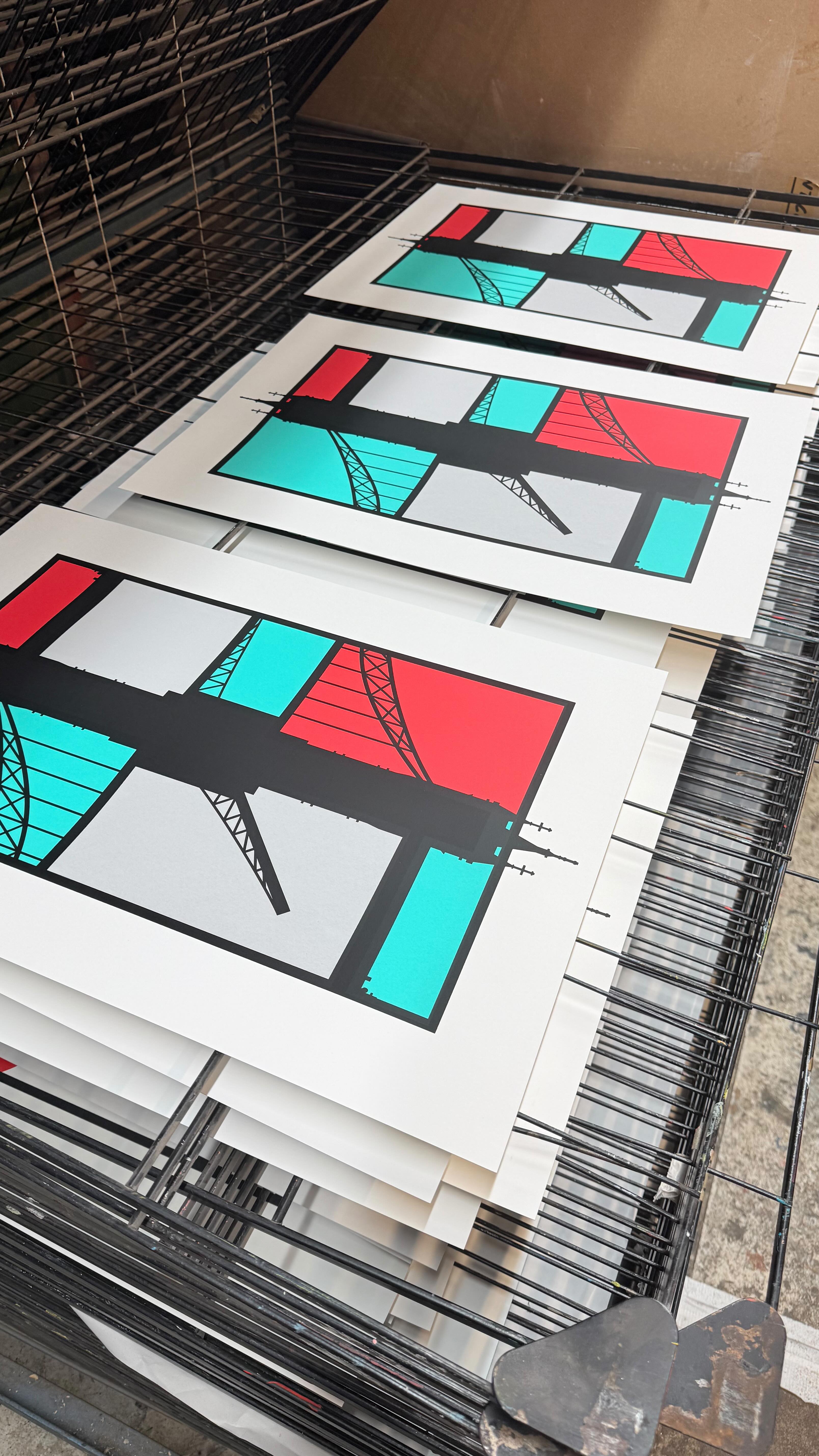 Final layer done on the second version of my Tower Bridge Limited Edition Screen Print. Liking the difference in feel to the first version. #towerbridgelondon #Screenprint #LondonArt #towerbridge