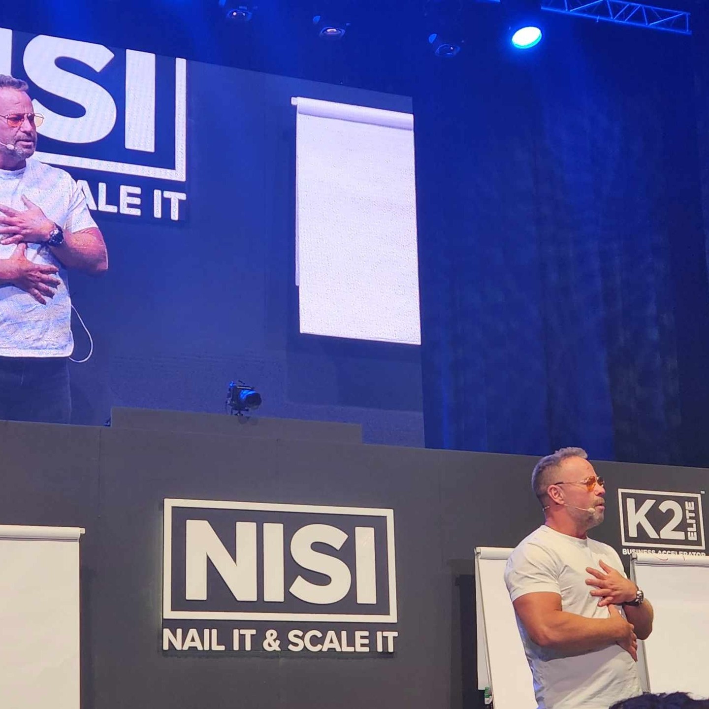 from Sunday to Wednesday of last week I was in Sydney with David #recyclemanshow attending Kerwin Rae's event Nail It and Scale It. If you dont know Kerwin, I would say that he is Australia's leading business coach right now. It has been an amazing week, I've learnt a lot about marketing and AI and look forward to implementing the knowledge.
#kerwinrae