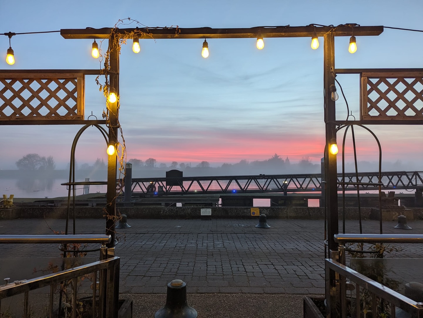 What a beautiful end to the day 🌅 there is no place quite like it! 🤭🥰