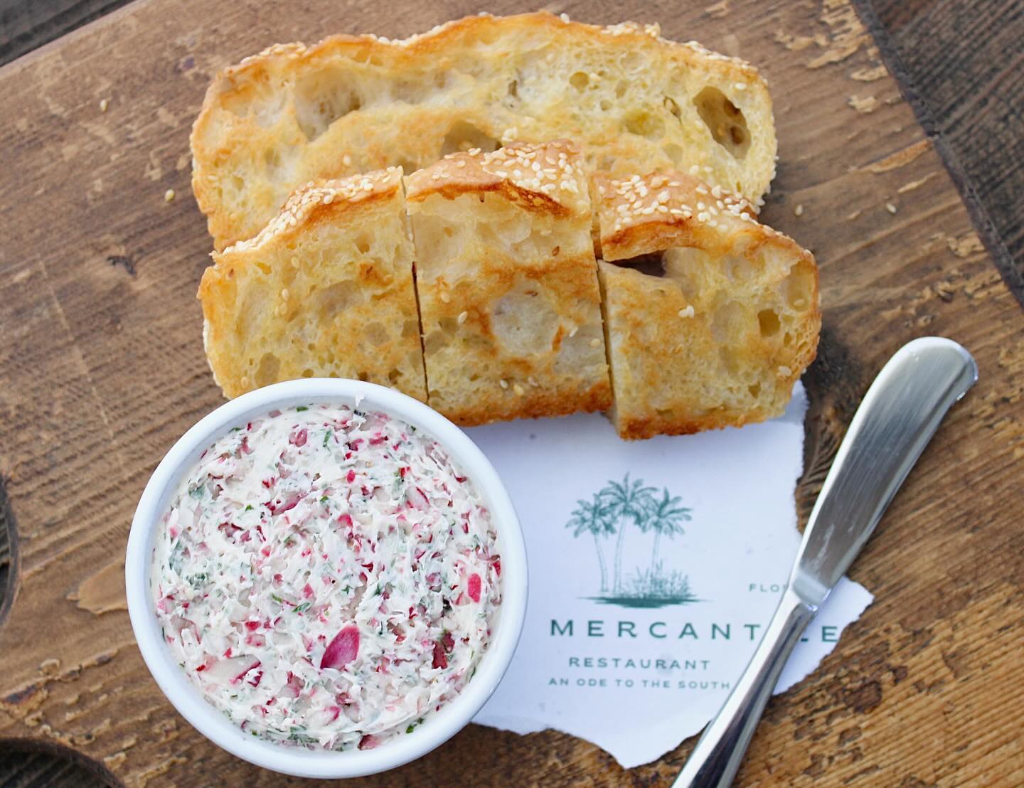 House Focaccia, Radish Butter, Fresh Herbs
#radish #naplesfoodie #naplesflorida #naplesfl #swflfoodies #swflphotographer #foodphotography #239foodies