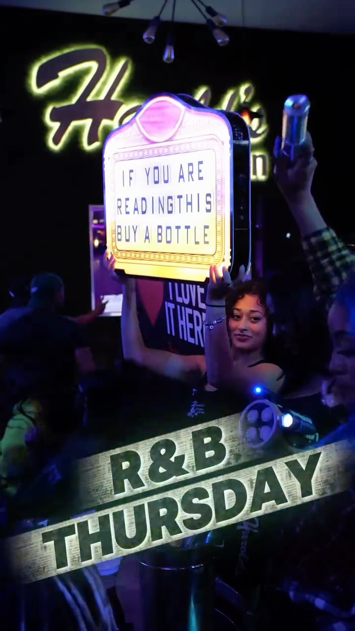 🚨 R&B THURSDAYS 🎤
Last week was a vibe!
This Thursday will be no different!
Hosted @coreymekell
Sounds by @djkobeofficial
No Cover
9PM - 1AM
Harold’s Chicken Hollywood
6523 Hollywood Blvd