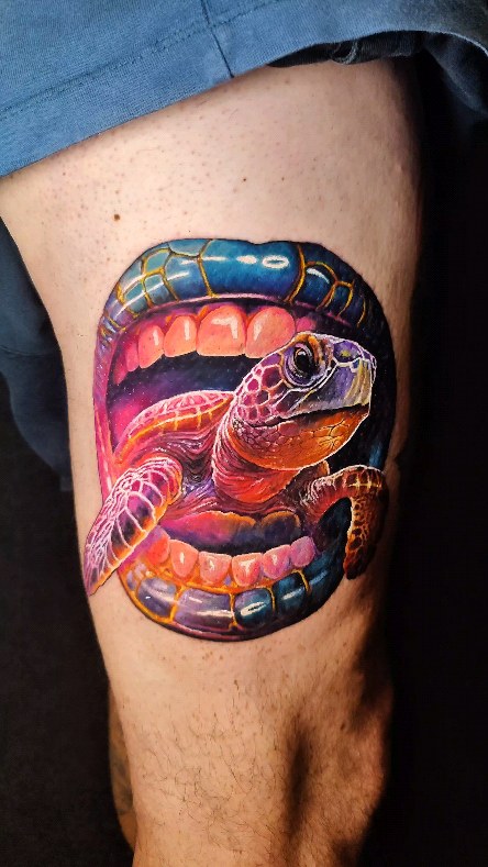 Long day 2 at the amazing @roots_auckland !
Thank you Delane for being just the Best and Marie for lovely support!
Thank you @dbkaye and @miss_madelinekaye for a magic show, you guys aced it! Absolutely amazing time!
What a weekend ❤️❤️❤️❤️👊👊👊👊 onwards and upwards!
Thanks again.
So good to catch up with the large tattoo family! You guys are awesome you know who you are! ❤️
.
.
...
.
@intenzetattooink @eztattooing @ghostlineapp @afterart.newzealand @inkpro_nz @fkirons @hustlebutterdeluxe #intenze #intenzeink #intenzeteam #afterart #ghostlineapp