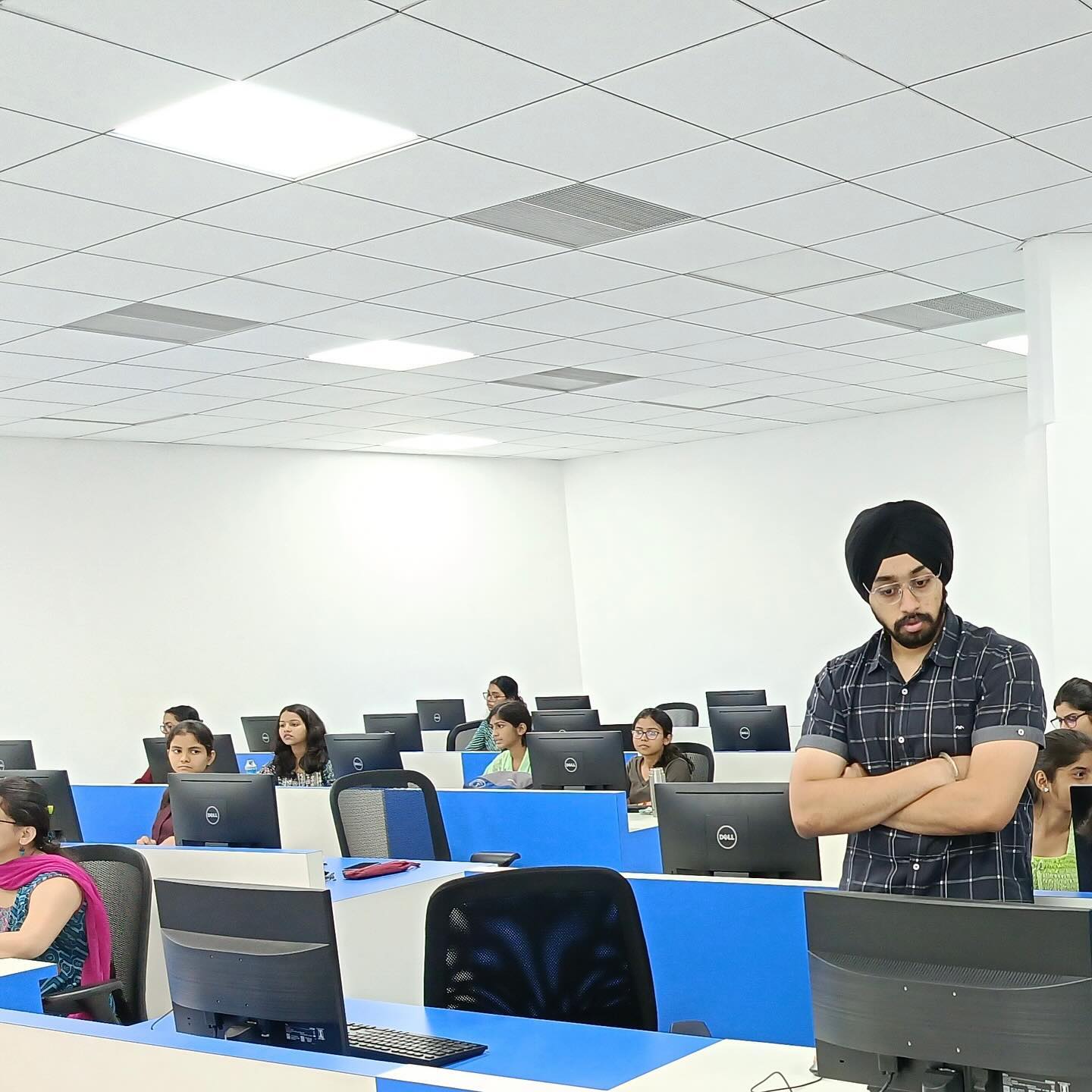 TagTigs conducted an immersive series of five weekend seminars on cyber security for engineering students at Mumbai University, integrating practical, hands-on exercises to reinforce key concepts.
Covered foundational topics including ethical hacking fundamentals, threat detection, and mitigation strategies, providing participants with real-world insights into safeguarding digital assets.
Empowered attendees to navigate the complex cybersecurity landscape with confidence, equipping them with practical skills essential for success in today's digitally interconnected world and share insights to kickstart their careers in cybersecurity 🚀🤗
#cybersecurity #seminar #engineering #ethical #hacking #learning #training