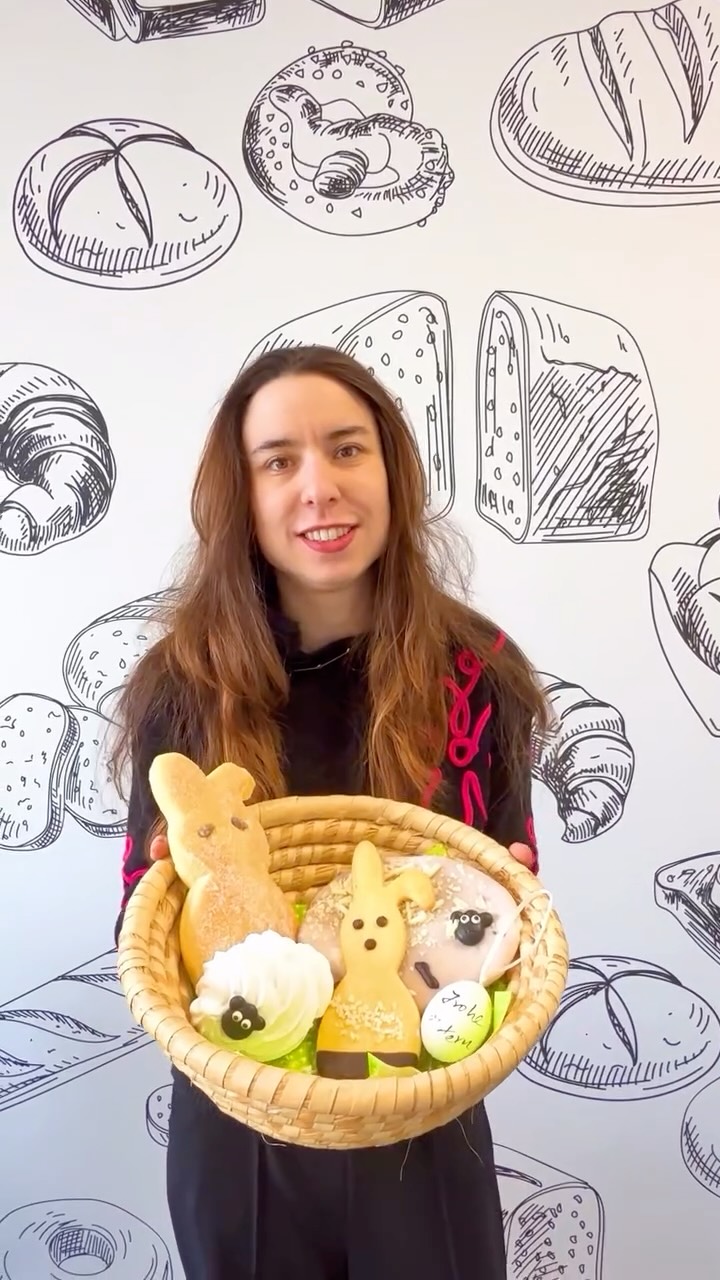Oster-Update bei Raisch! 🐰✨
Unsere neuen Oster-Lieblinge sind eingezogen! Ob unser flauschiger Hefeteighase, der knusprige Mürbteighase, das zarte Schafschäumle oder unser süßer Schaf-Amerikaner – wir können uns bei dieser Auswahl kaum entscheiden. Am besten probiert ihr sie alle mal durch! 😉
Kommt vorbei und holt euch eure Oster-Highlights! 🧺🌷
#baeckereiraisch #bäckerei #konditorei #ostern #handwerk