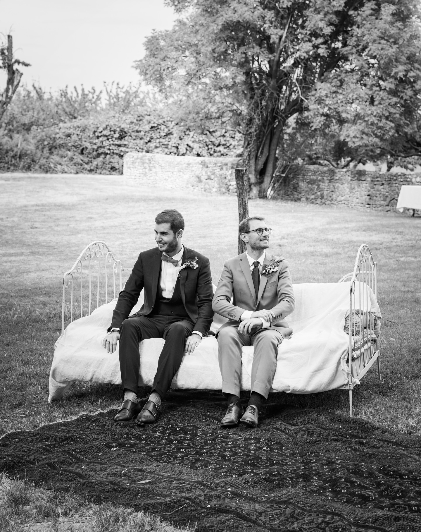 Cérémonie Laïque au coeur du Gard 🌼
La beauté de ce lieu, de cette cérémonie, de ces mariés...font de ce mariage un magnifique souvenir🍀
Reportage complet du mariage 💛 :
https://emmanoam.com/histoires-de-vie
#mariage #wedding #photographemariage #photographemariagegard #mariageprovence #weddingphotographer #weddingphotographerfrance #portrait #nikon #lyon #gard #provence #chateaumariage #weddingfrance #loveislove #justmarried #weddinginspiration #blogmariage #weddingplanner #emmanoam #igerslyon #onephotoaday