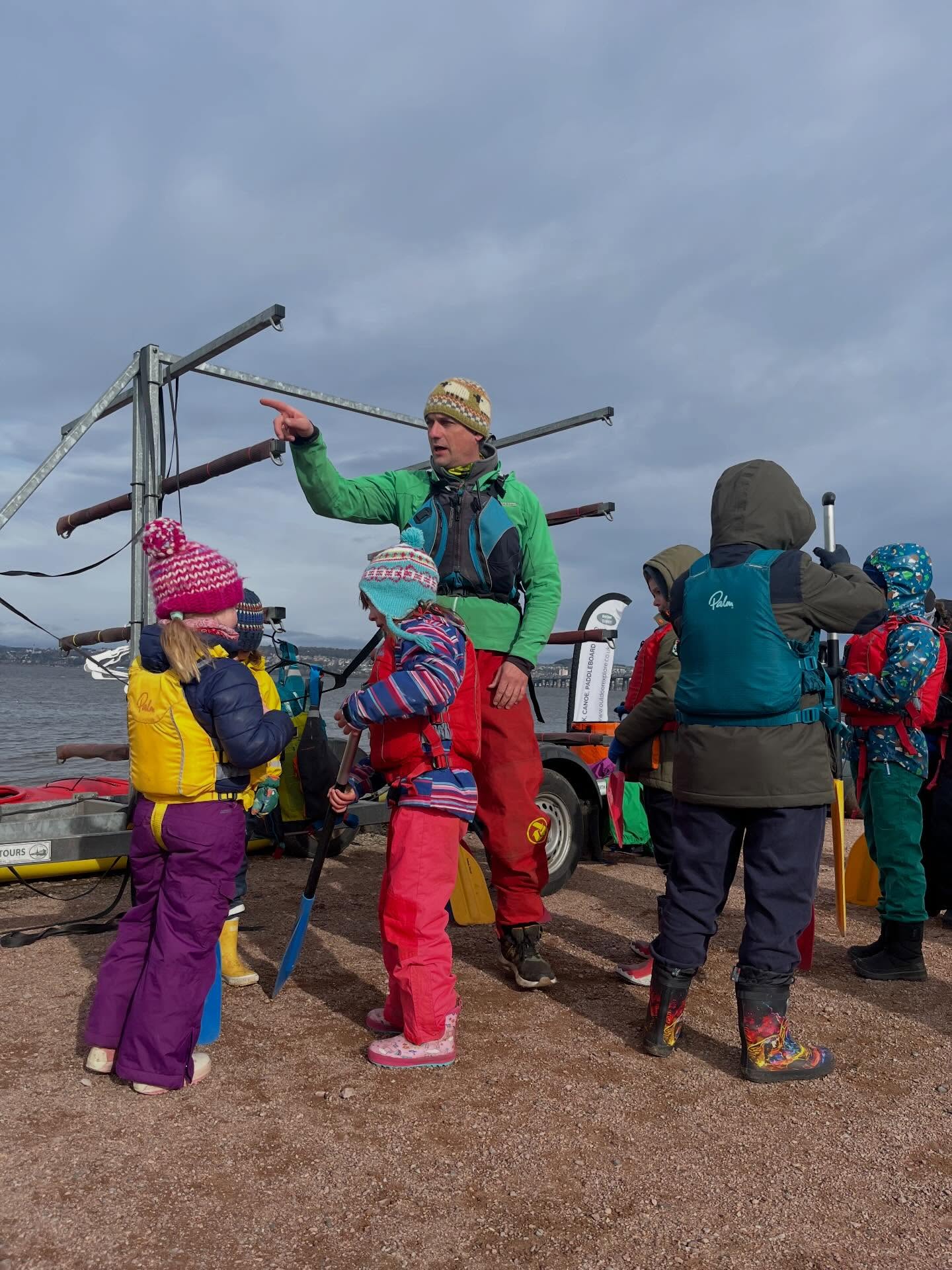 Is a river alive? Can we kill a river? Do rivers have rights? Are children animist by nature? A thoughtful start to #britishphilosophyfortnight with @webbellisart #philosophymatters