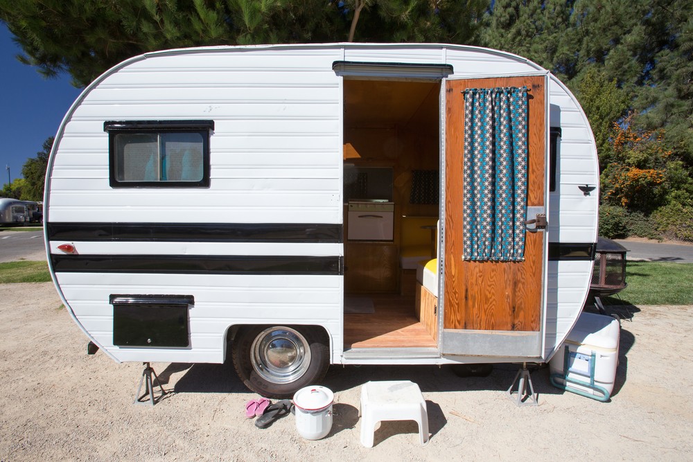 Have a vintage trailer tucked away or one you are lusting after? Discover what really determines its value—condition, originality, rarity, and more. Whether you’re selling or restoring, this guide has the tips you need. Link in Bio #VintageTrailer #TrailerRestoration #AntiqueFinds #RVLife #VintageLife #TrailerValue