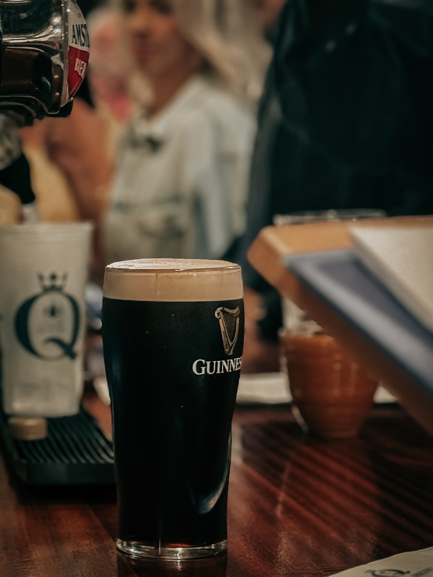 Happy St Patrick’s Day from all of us at The Queens ☘️ If there was ever a day for a pint of Guinness, this is it.