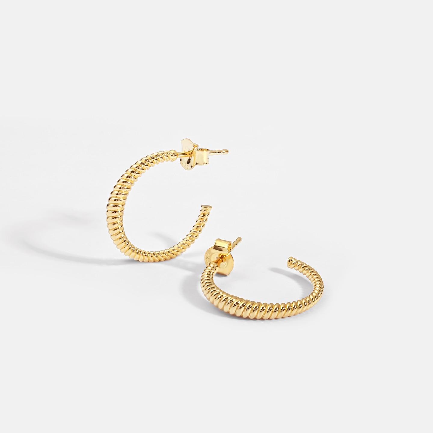 Jewellery Photography done for Alessia Jewellery
#jewelryphotography #jewelleryphotography #manchesterphotography #jewellerymakeruk #handmadejewellery #ukjewelleryphotographer