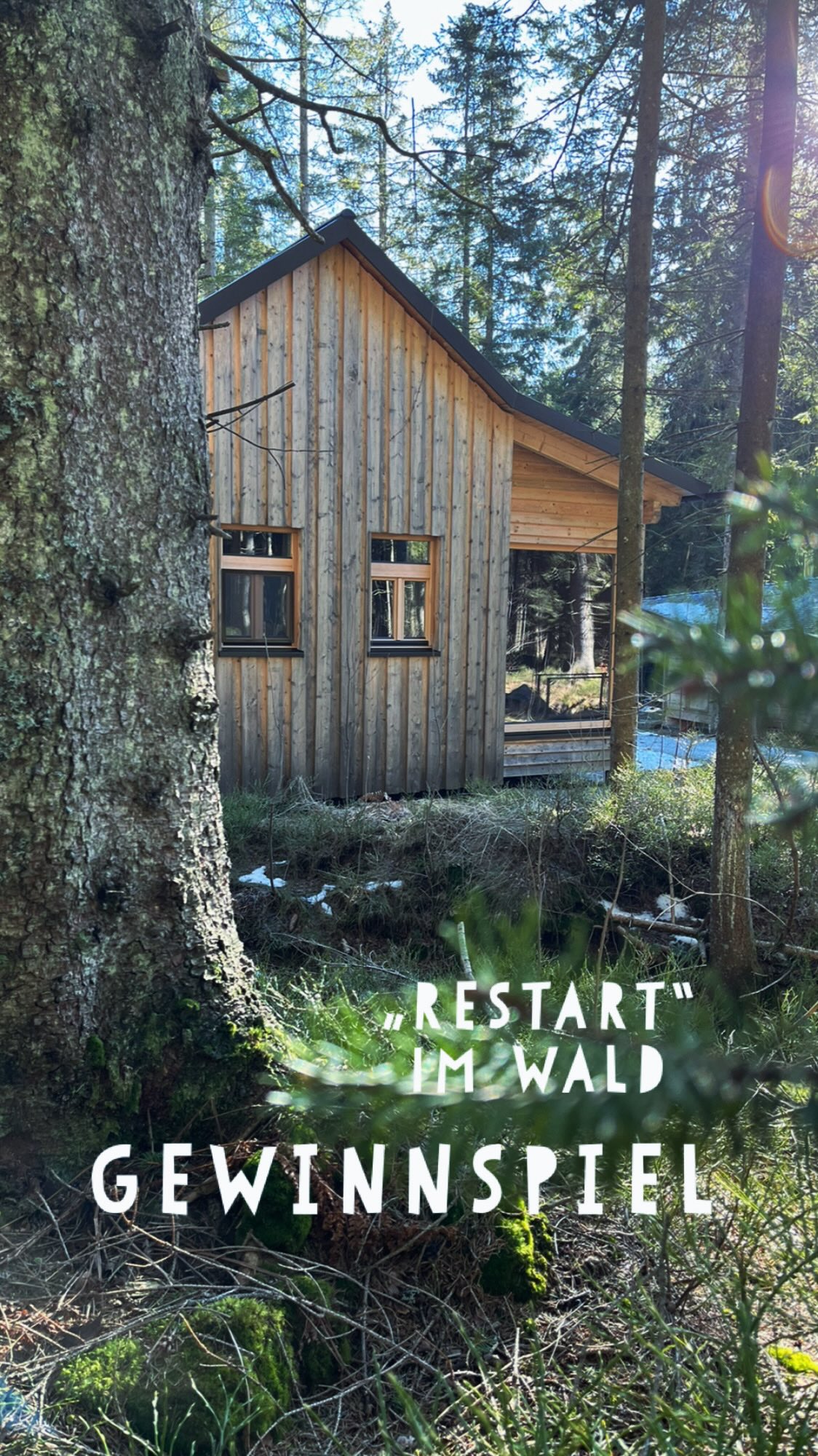 „Restart“ Gewinnspiel
Ihr Lieben, viele von euch haben ja unser Fasten Zeit im Wald vor gut einer Woche in der @die.ramenai mit verfolgt 🤍
Wir waren 5 Tage im Wald für einen Restart, wir haben das erste Mal gefastet. Ich hätte ehrlich gesagt nicht geglaubt, dass wir es so gut durchziehen 🤭 aber die Fastenboxen von Buchinger Wilhelmi sind wirklich so toll aufbereitet und führen einen gut durch diese Zeit. Und ich muss sagen, nach 2 Tagen haben wir schon gemerkt, dass uns das Fasten bereits leichter fällt und durch die Ruhe im Wald in einer der 8 wunderschönen, ökologisch gebauten Hütten kann man sich richtig gute Zeit für sich nehmen.
Jetzt hab ich eine ganz besondere Überraschung für euch!
Ich darf 2 Übernachtungen für 2 Personen in einer Holzknecht Hütte inklusive einem Fastenpaket an euch verlosen 🤍🤩 toll, oder?
Was ihr machen müsst und teilzunehmen?
- Folge @die.ramenai und mir @mint_to_me
- Schreib gerne in einen Kommentar WARUM das genau deins wäre und markiere gern eine Person, die das auch interessieren würde.
- Für das Extra Los teile gern das Reel in deiner Story 🤍
Ich wünsch dir ganz viel Glück 🍀
Das Gewinnspiel läuft bis 22..3 18:00 Uhr
Wenn ihr Fragen habt, immer her damit!
Alles Liebe, eure Meli mint
.
.
#gewinnspiel #giveaway #wald #auszeit #fasten
@buchingerwilhelmi @fastingbox.theoriginal
/unbezahlte Empfehlung
.
ℹ️ Steht nicht in Verbindung mit Meta, Facebook oder Instagram. Termin nach Absprache, mit Ausnahme an gewissen Tagen wie Feiertagen und verlängerten Wochenenden. Teilnahme ab 18, Keine Barauszahlung.