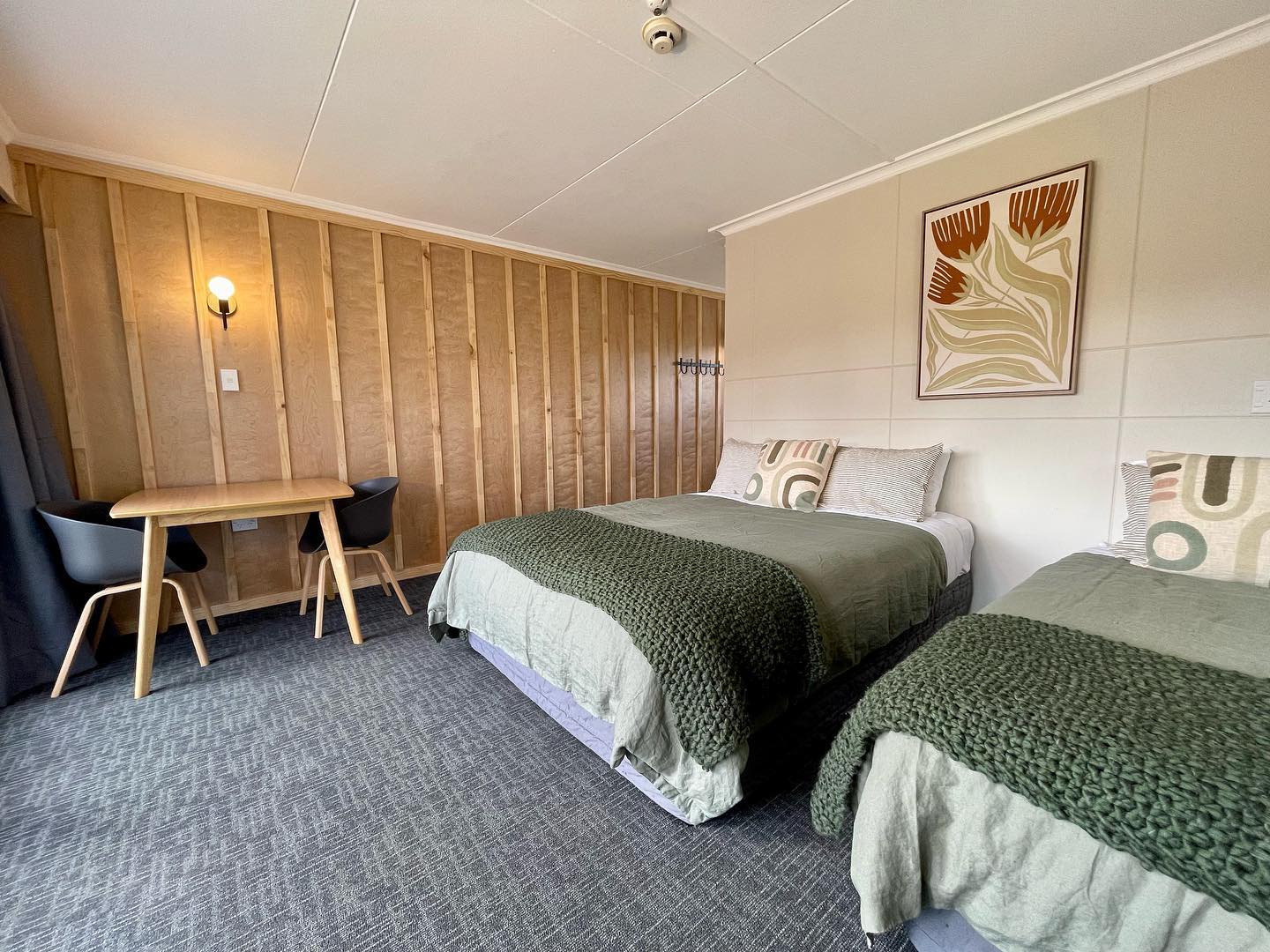 ๐๐๐ป๐๐ฅพ๐๐๏ธ
Weโve been super busy over winter getting our swanky triple rooms ready for the summer season of adventure in Te Anau ๐ซ book direct on www.teanaubackpackers.co.nz