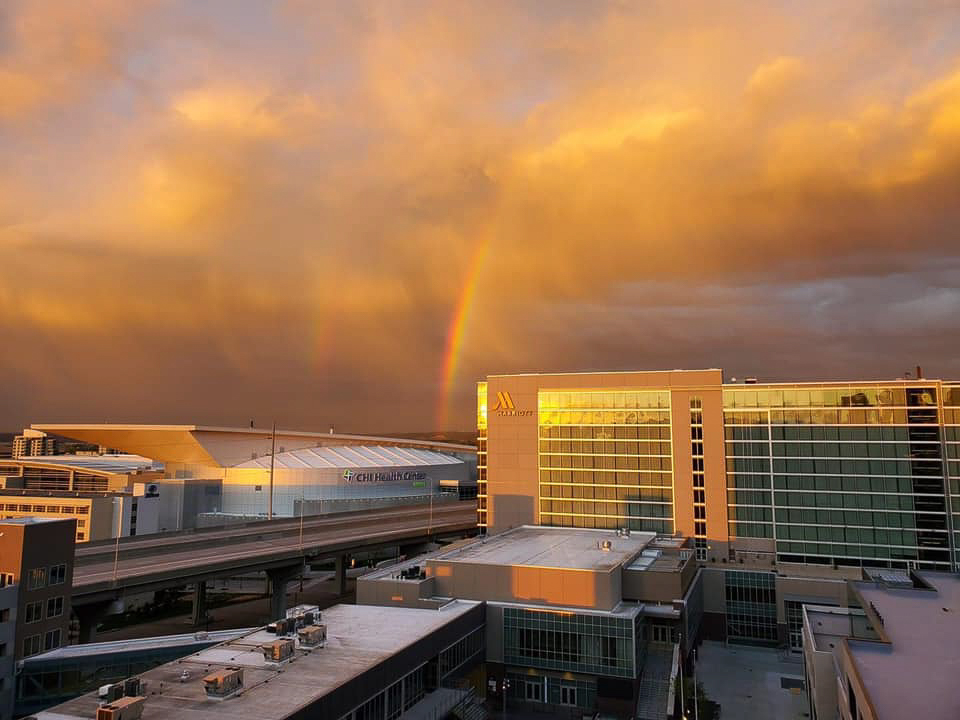 Happy Saint Patrick's Day! ☘️🌈
We're chasing the end of this rainbow to Annie's Irish Pub, Moe & Curly's, Burdock + Bitters, and all the others in the Capitol District hosting the BEST events today.
Check them out and spend the luckiest day of the year with us:
☘️ @anniesirishpubomaha
☘️ @moeandcurlyspubandgrill
☘️ @burdockandbitters