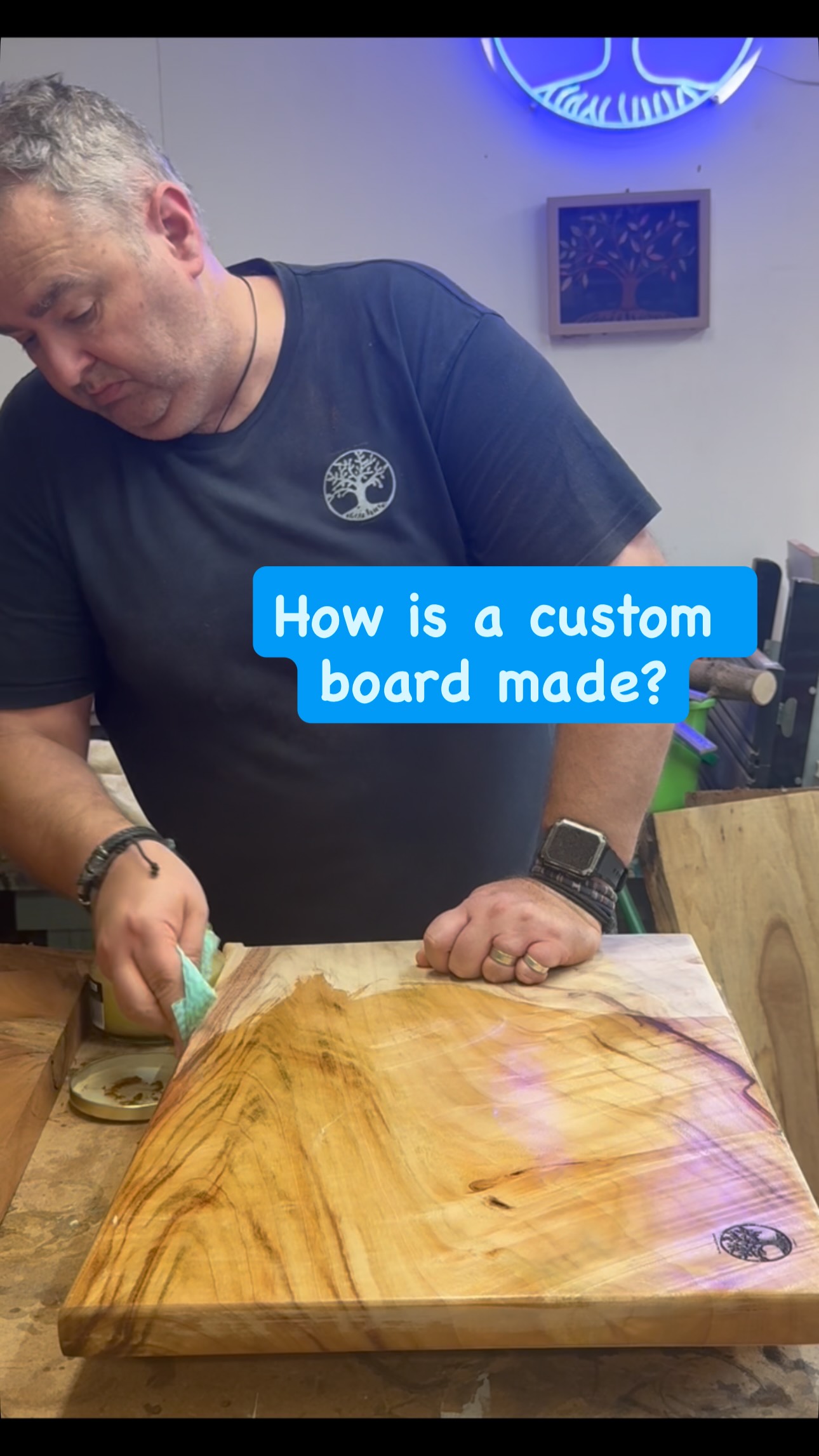 I have had a request for a custom board 60cmx40cm (or for my imperial mates 23 2/3 x 15 3/4 inches) so too wide to go through the thicknesser/ planer. So had to improvise. But a beautiful piece of camphor laurel with amazing figure! On its way to its new home. #bespoke #custom #servingboard #charcuterie #handmade