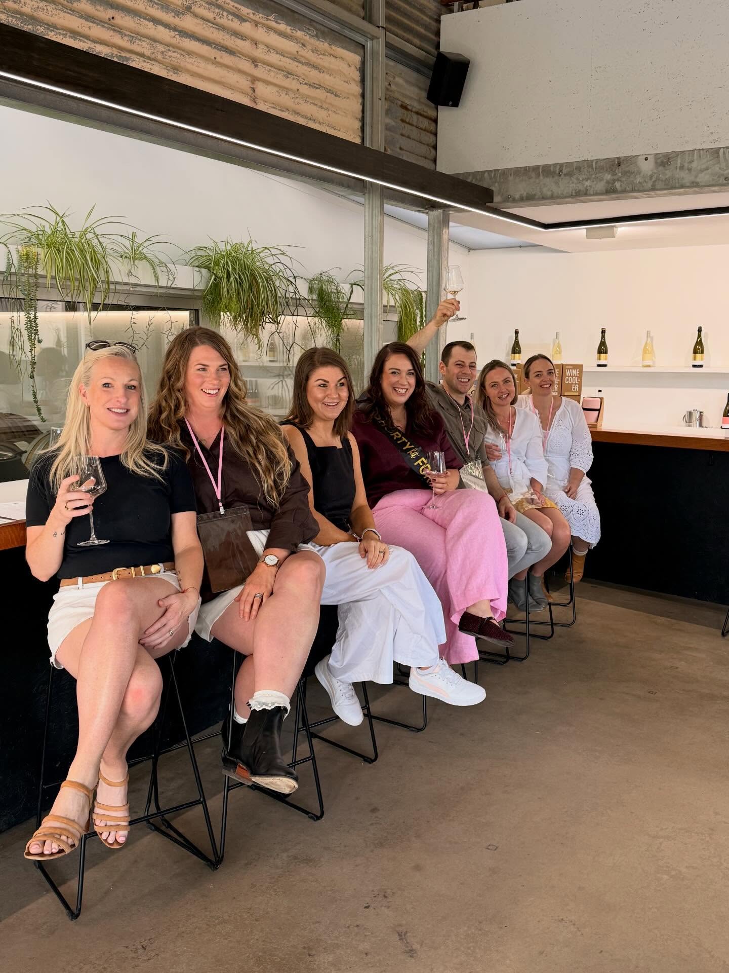 40th celebrations for Lizzie and friends. Happy Birthday Lizzie! 🎉
These ladies had the best time enjoying the Peace, Love and Pinot Noir!
Wait! Did I just say peace? I mean fun and laughter! Hooley Dooley they have a good laugh, coupled with good wine and cruisey vibes between the vineyards made its# birthday to remember!
#birthday #winetours #celebrate