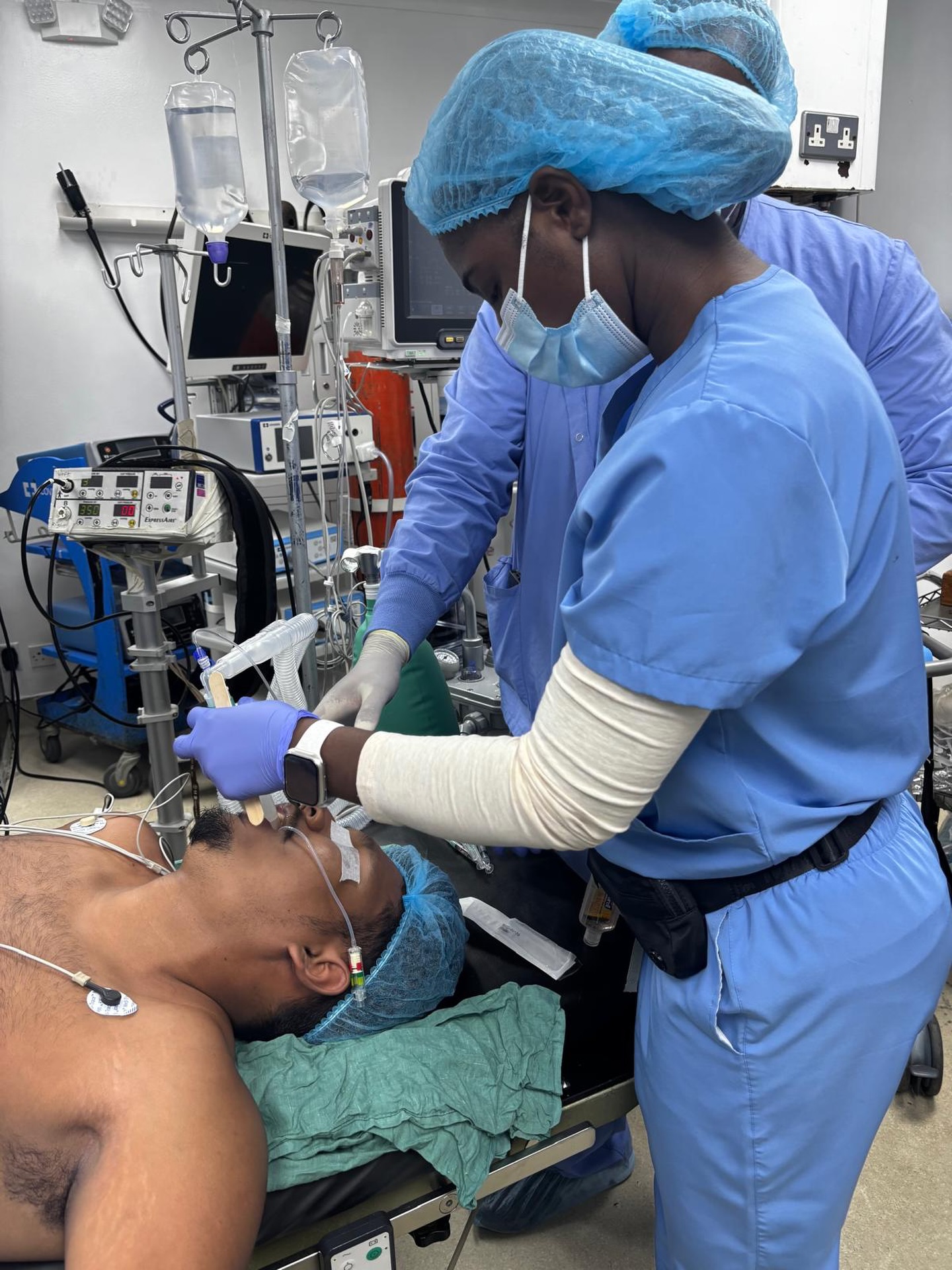 🩺 H.E.R.O. Surgery – Real Work. Real Results.
Inside the operating room, our team is doing what they do best—focused, skilled, and committed to each patient on the table.
Every procedure is an opportunity to fix what’s been limiting someone’s life—whether it’s pain, mobility, or long-standing conditions that have gone untreated.
This is the work you don’t always see—but it’s where some of the biggest impact happens.
💙 One surgery at a time, lives are being changed.
Support the mission. Share the impact.
#HEROMission2026 #SurgeryTeam #MedicalMission #HEROCares #GlobalHealth ImpactInAction