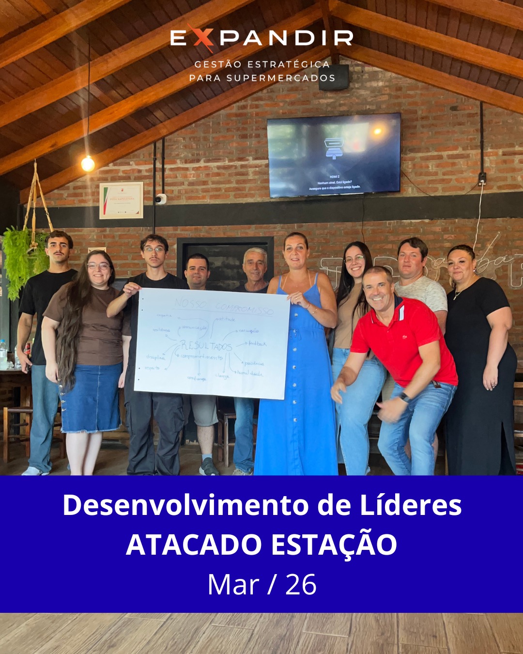 Hoje tivemos mais um importante momento dentro do nosso projeto de consultoria no Atacadão Estação. Foi um treinamento com as lideranças das três lojas, reforçando um dos pilares fundamentais do nosso trabalho: a gestão de pessoas. Trabalhamos o fortalecimento do relacionamento entre os líderes, a clareza sobre o verdadeiro papel da liderança e o desenvolvimento de habilidades essenciais para engajar equipes e gerar resultados consistentes. Nosso agradecimento especial @atacadoestacao pela confiança ao longo desses meses, é muito gratificante construir, juntos, uma gestão mais forte, alinhada e preparada para os desafios do dia a dia. #supermercados #atacadoevarejo