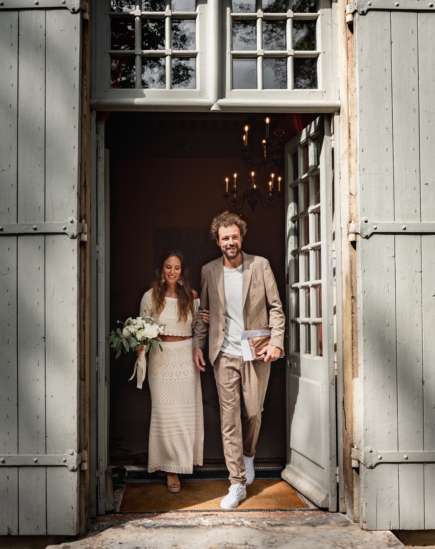 🌾 Une sortie de mairie aux douces notes provençales, comme on les aime... ✨
Reportage complet du mariage 💛 :
https://emmanoam.com/histoires-de-vie
#mariage #wedding #photographemariage #photographemariagelyon #mariagelyon #weddingphotographer #weddingphotographerfrance #portrait #nikon #lyon #mariageboheme #bohemianstyle #mairiemariage #mariagecivil #weddingfrance #love #bride #weddingdress #bash #justmarried #weddinginspiration #blogmariage #weddingplanner #emmanoam #igerslyon #onephotoaday