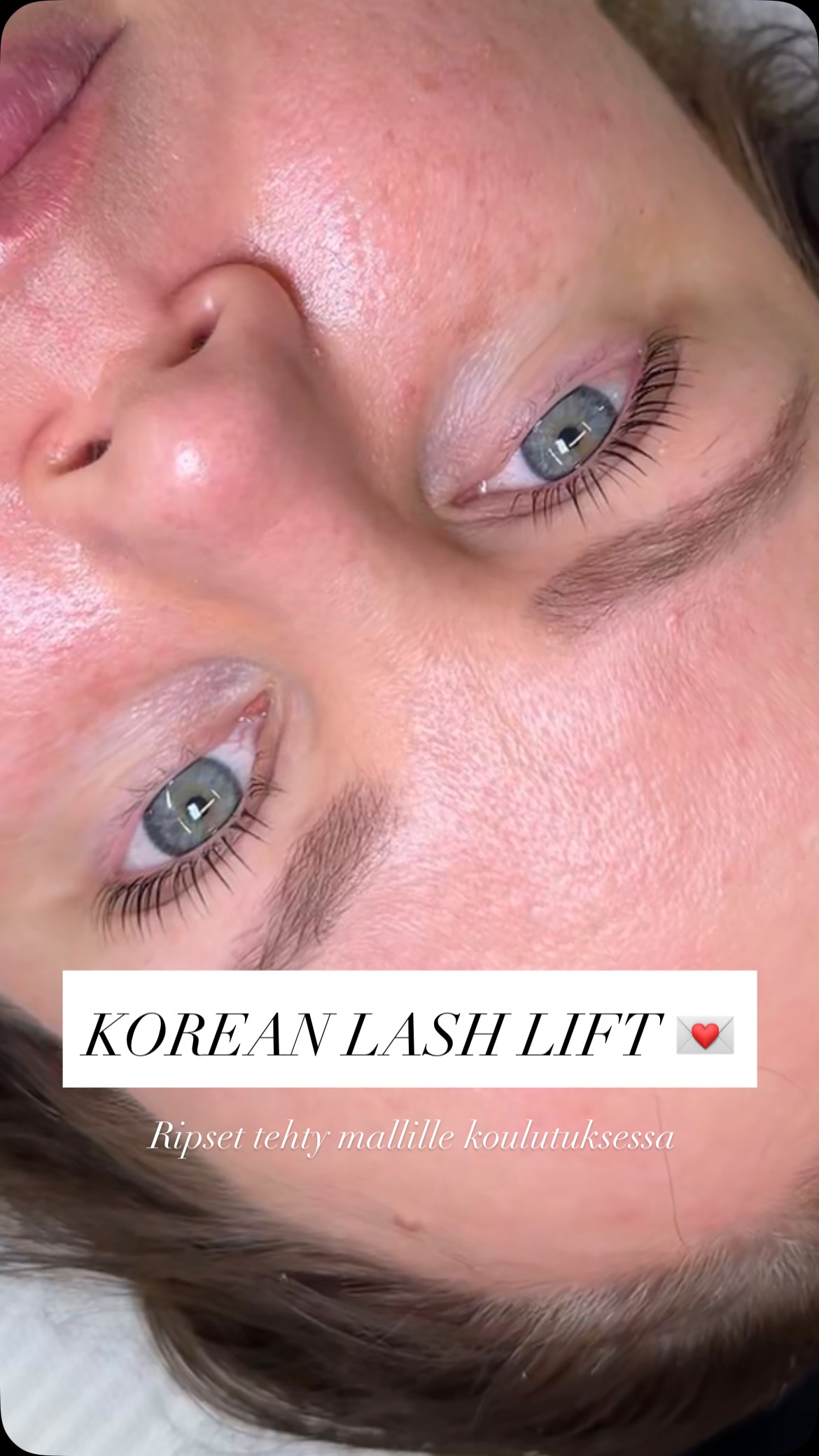 Eilen vierähti pitkä päivä Korean Lash Lift koulutuksessa Tampereella 🥰 Mieletön muutos — niin upeasti omat ripset saatiin esille 🤩
Teen muutamat harkkaripset ja sitten lisään tämän palvelun myös Timmaan 💌
#koreanlashlift #cristelstudio