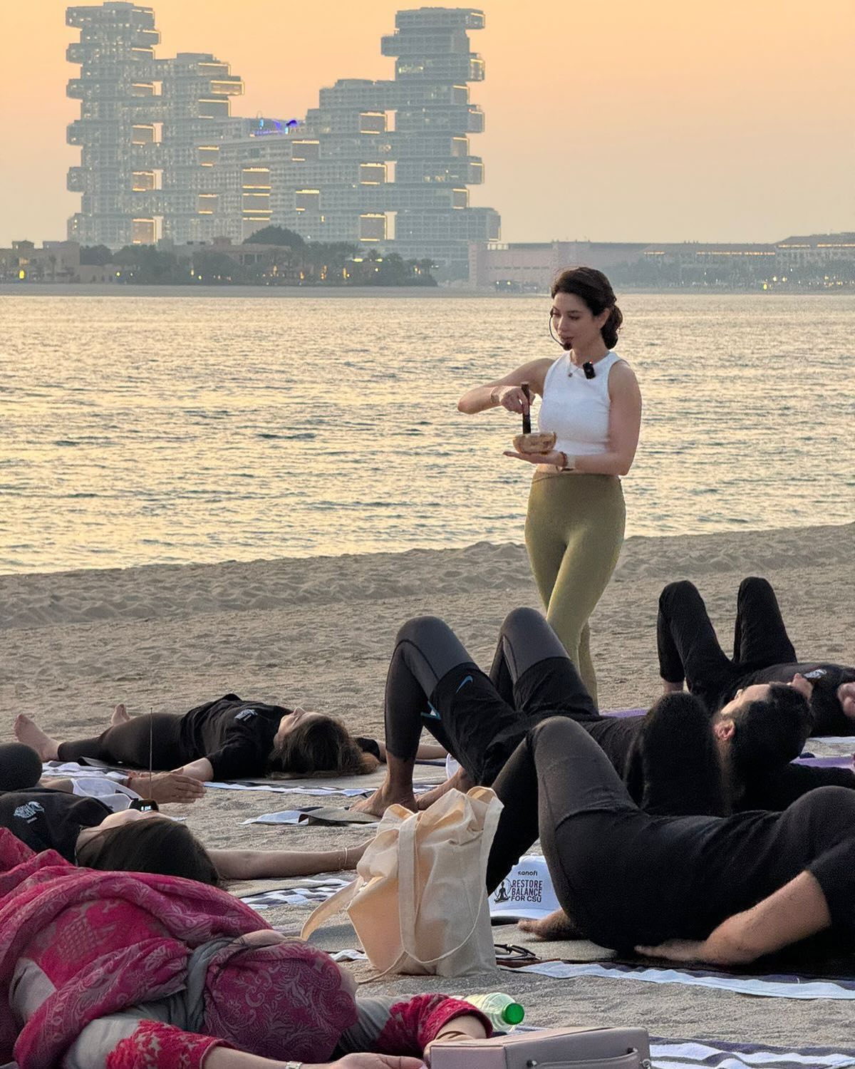 What is the one best thing that you have done for yourself today?
I believe in living by the motto of “doing one best thing each day”. Think about it, if you were to do one thing that will be the highlight of your day. Something that will make you 1% better each day, how wonderful that would be?
Improving the quality of your life by 1% each day, so by the end of the day you don’t feel like that you just went through the day mindlessly. Instead, you chose to do something that matters to you. Over the period of time this small but consist effort can produce incredible results.
Collaboration : @strongervip 🏋🏻♀️
For information : info@almawellbeing.com
#sunsetyoga #yoga #dubaiyogateacher #yinyoga #corporateyoga #mindfulness #healthandwellness #wellness #fitness #almawellbeing