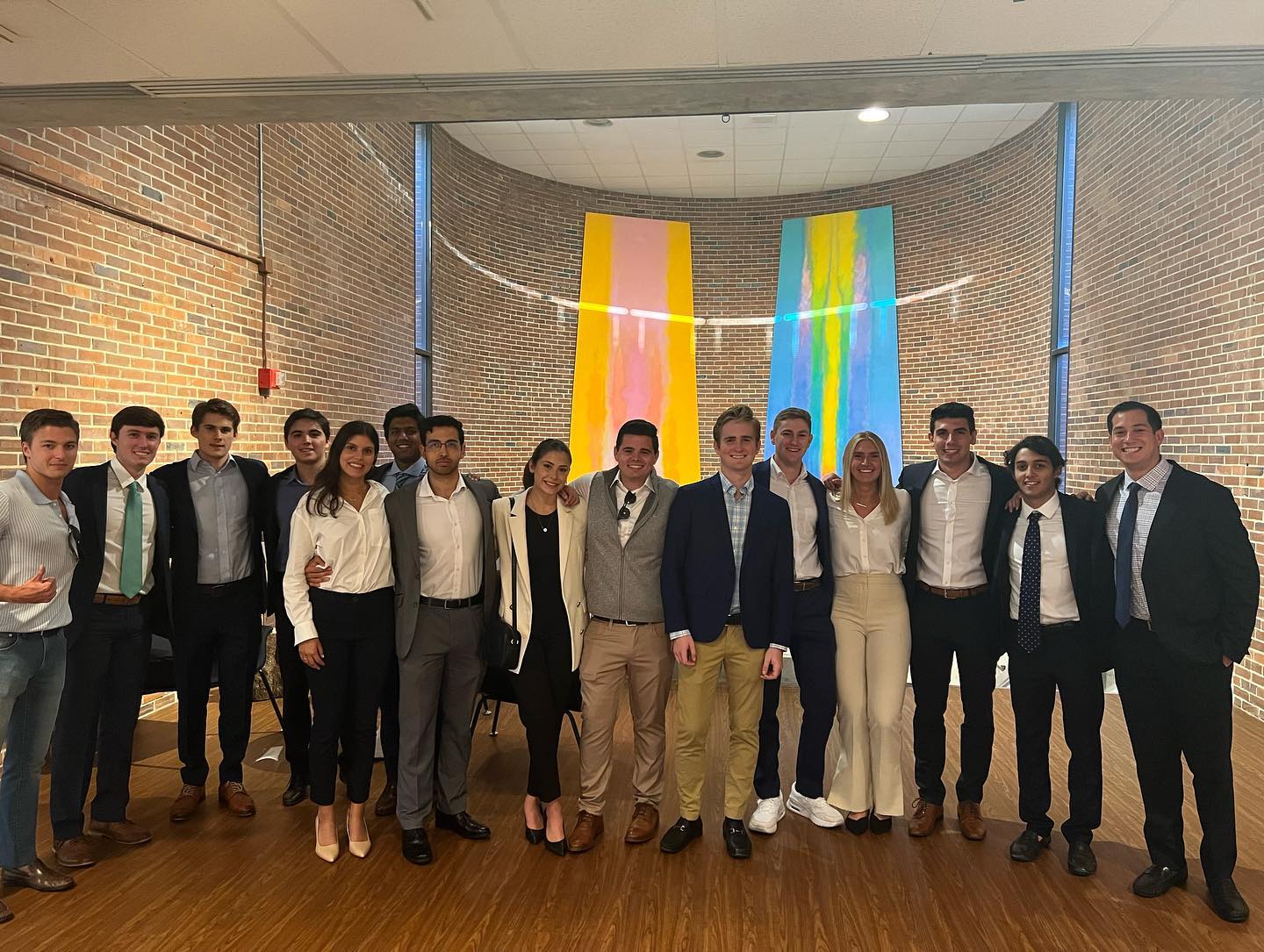 Some pictures from our event last night. Thank you to everyone who came, we enjoyed meeting you all!
As some may know, applications for our Noles on Wall Street Class of 2025 open next week. We are excited to see everyone’s applications and to select a new class. Please reach out with any and all questions that you may have!