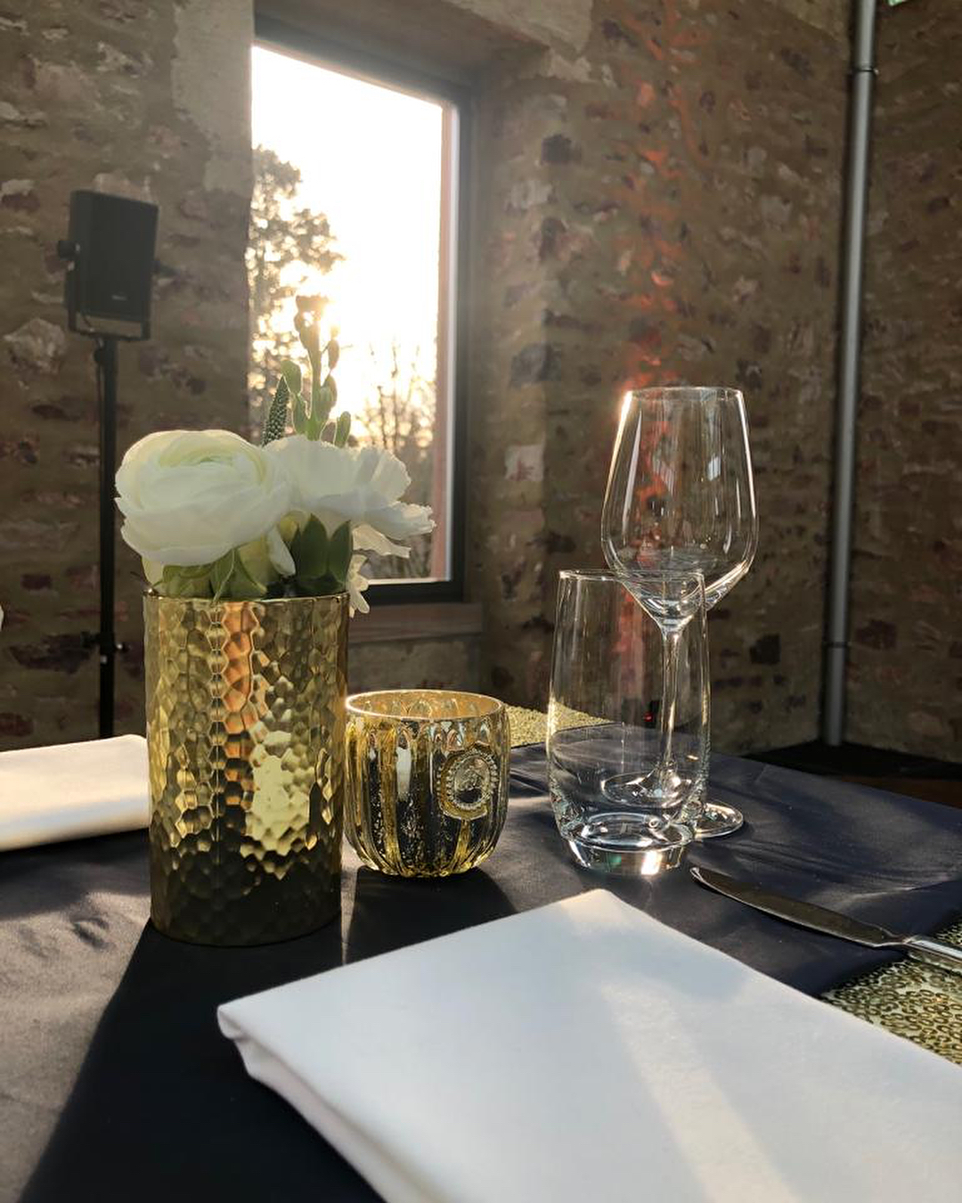 *Werbung* Firmenjubiläum im karibischen Stil 🍾🥂🌴#diegabel_cateringevents #jagdschlossplatte #firmenveranstaltung #firmenjubiläum #karibik #foodatitsbest #wiesbaden #hochkarätig #glamour