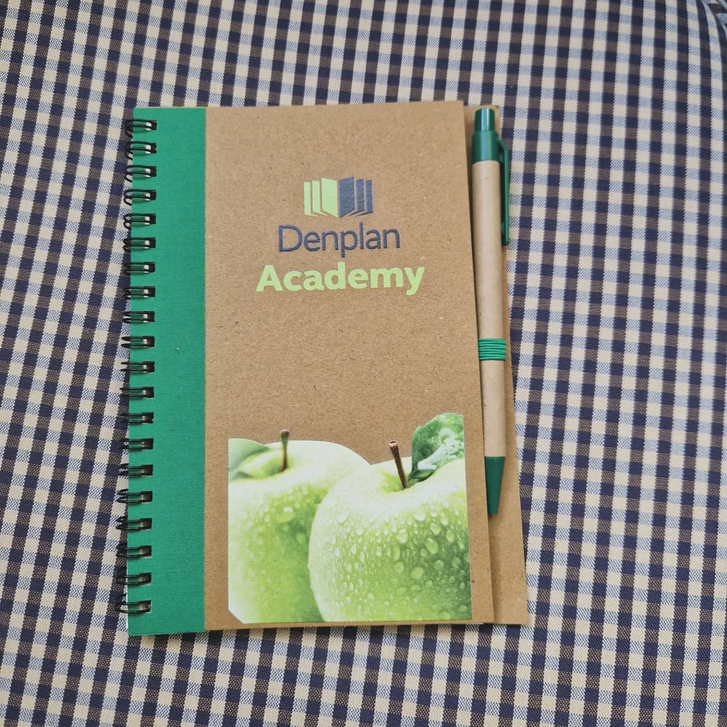 💚 Denplan Training 💚
The team had a great training day yesterday, held by @denplan, learning all things Autism and disability awareness, refreshing our record keeping knowledge and discussing our practice potential 👏
As always, it's great to get the team opening up conversations on how we can improve on making our patients journey the best it can be - providing the right support 🔑
As a team, we feel confident in supporting those patients with Autism or other disabilities and would be more than happy to make changes to support their needs. We really support patients bringing in their health/care passports as this allows us to get to know you. Templates are now available on our website 🤝💻