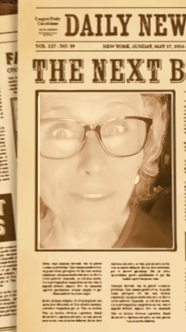 Durante muito tempo vivemos a partir de uma percepção imatura de quem somos. Como a criança dentro de nós, tudo gira em torno do eu, das nossas dores, desejos e histórias pessoais. Depois, como adolescentes da consciência, tentamos gerenciar a vida pela mente, acreditando que tudo depende do nosso controle individual.
Mas, à medida que amadurecemos internamente, algo começa a se expandir. Percebemos que nem tudo é pessoal. Que a vida não acontece apenas para nós, mas através de nós. A consciência começa a se mover do eu para o nós, e o coração reconhece a nossa profunda interconexão.
Nesse despertar também compreendemos que fazemos parte do corpo vivo da Terra. Não estamos aqui separados, mas evoluindo junto com ela, como um único organismo em transformação.
Por isso, neste momento do planeta, é importante lembrar: com as explosões solares e os movimentos do campo eletromagnético da Terra, estamos todos sendo convidados a vibrar em uma nova frequência. Muito do que sentimos e vivemos não é apenas individual. É coletivo. É a Terra e a humanidade atravessando, juntas, um processo de mudança. ✨🌍
Consciência
Existência
Felicidade
Eu Sou aqui
Eu Sou aí
Silvana da Cunha
Cientista Intuitiva • Alquimista • Mentora • Palestrante • Consteladora Sistêmica Familiar • Terapeuta Holística • Fundadora da TQC Cura Quântica®️ e do Despertar Quântico da Consciência
www.florescimentocriativo.com