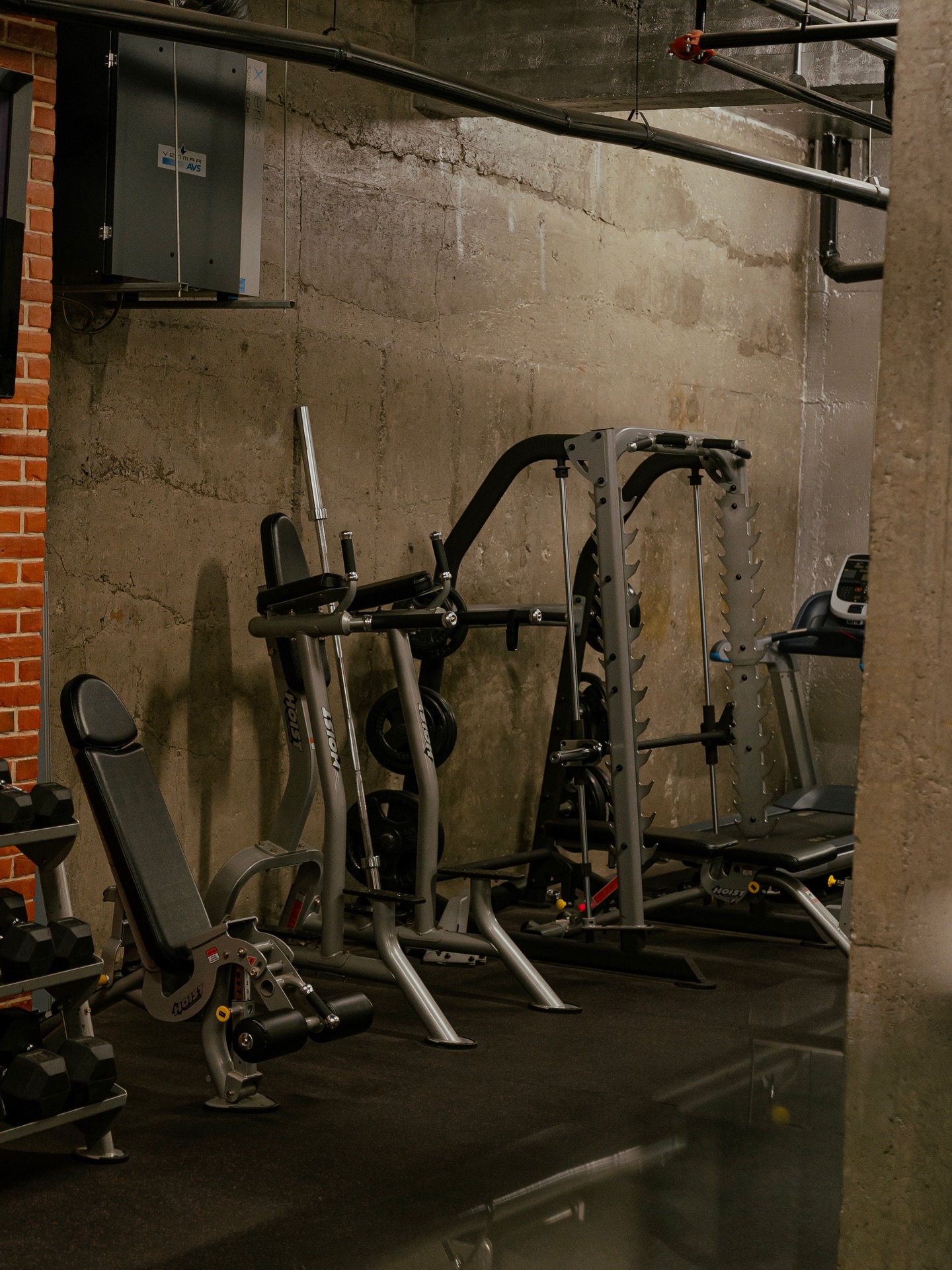 Un espace d’entraînement discret et privé réservé aux membres Diamant et Corporatifs du Club St-Denis.
Pour toute demande d’adhésion : info@clubstdenis.com
*Disponible à la carte pour les autres membres.