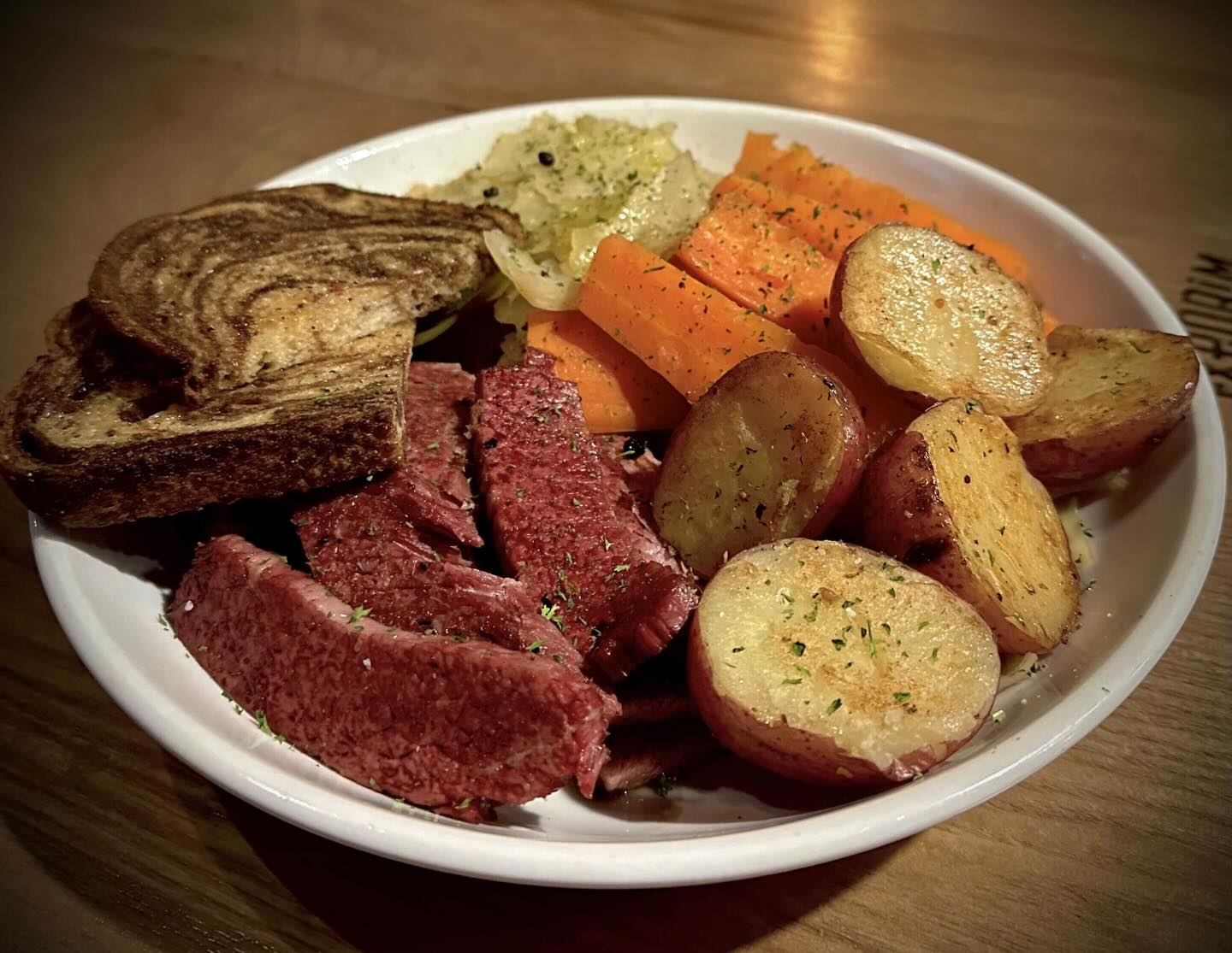 🍀 St. Paddy’s Day plans = handled 🍀
Round up your crew and celebrate the right way at the pub 🇮🇪🍻 We’re serving up all the Irish classics you’re craving:
🥩 Corned Beef & Cabbage
🍲 Traditional Coddle
🥪 Classic Reuben
💣 Reuben Bombs (trust us on these)
Good food, great beer, and even better vibes—what more do you need?
Swing by, grab a pint, and make it a St. Paddy’s to remember 🍀
P.S. Don’t miss the fun—Glen Castle Irish Dancers perform at 2 PM at our Third Ward location, and McNamara McCarthy Irish Dancers take the stage at our Tosa pub at 5 PM! 💃☘️
#exploriumbrew #StPatricksDay #IrishEats #PubVibes #MilwaukeeEats EatLocal Glencastleirishdancers mcnamaramccarthyirishdancers