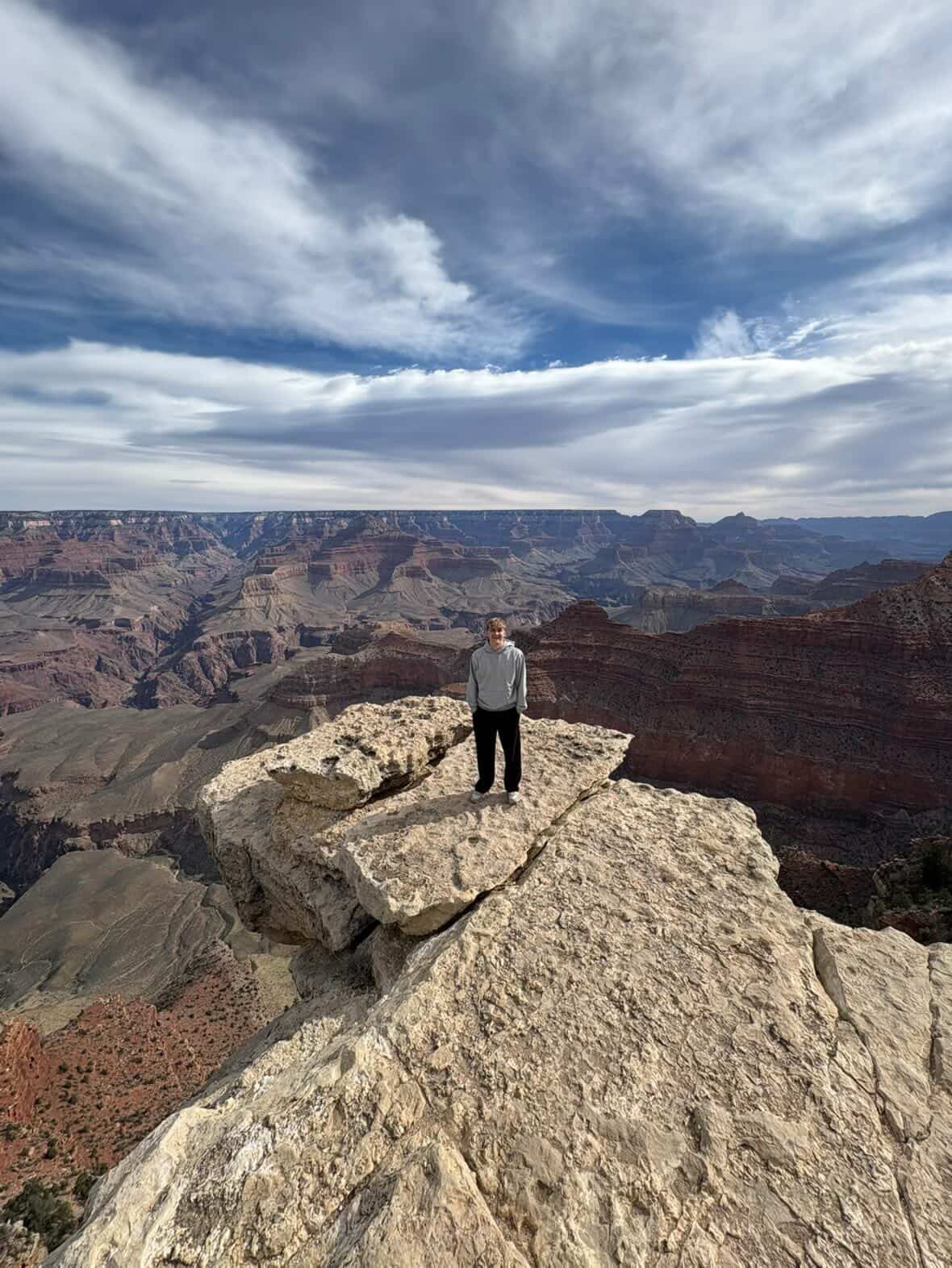 Spring Break ☀️🌴
•
During the month of March US college students get a week off during the semester 🙌
•
Many of our student-athletes used this week to explore different parts of the country and enjoy what the USA has to offer 🇺🇸