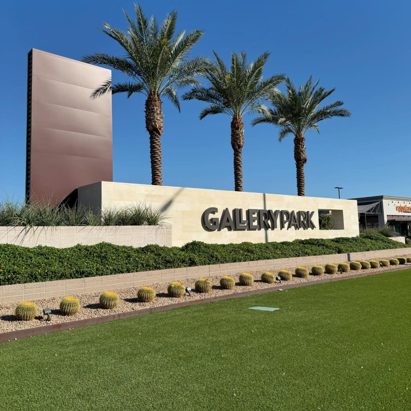 Nothing beats the beauty of a well-kept landscape! Proud to see our work thriving and looking its best day after day. 🌿✨
#builttolast #landscapepride #azconstruction #arizona #azlandscape