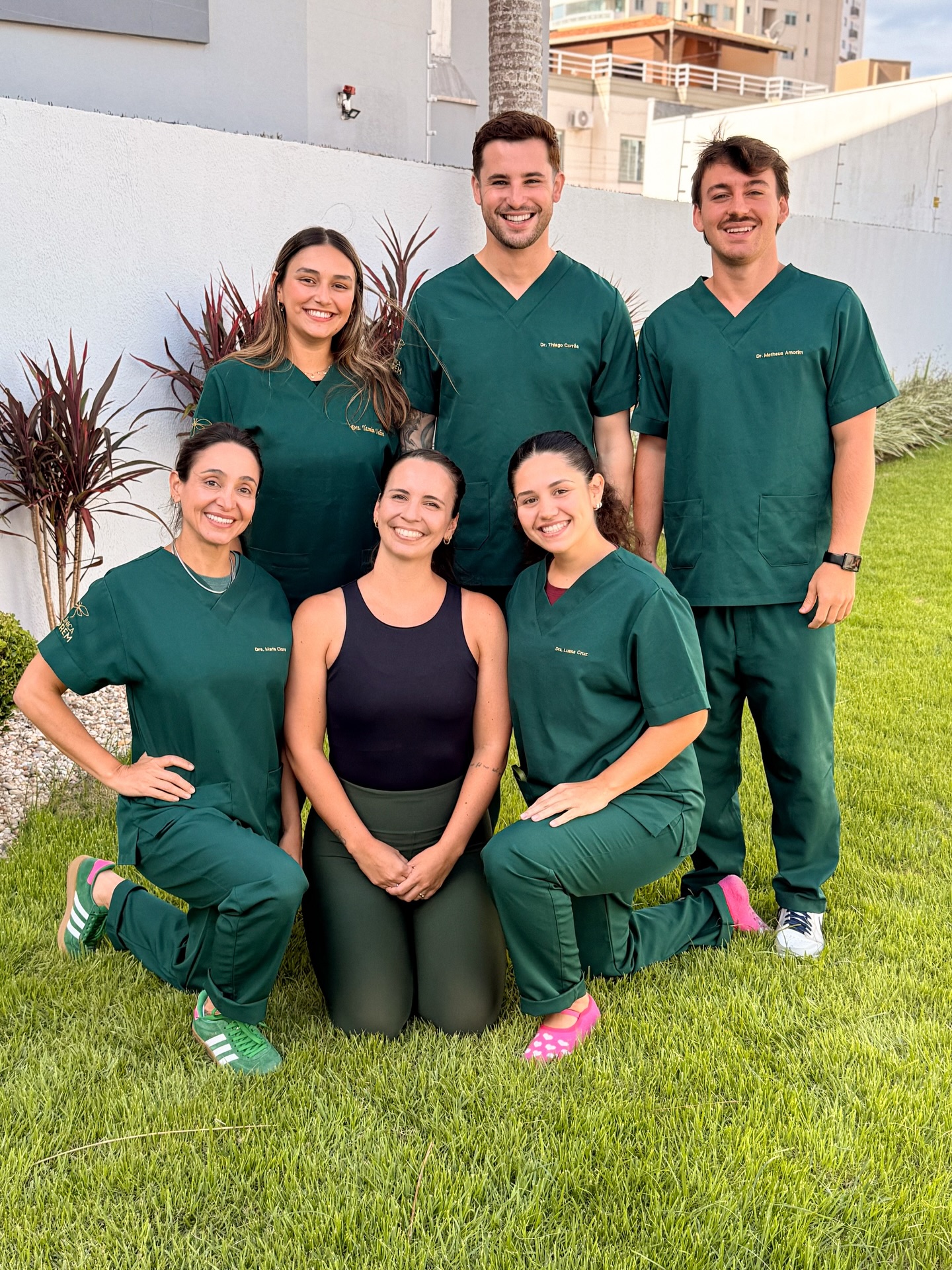 Um time comprometido com o seu bem-estar, em cada detalhe.💚
Clínica Lorem
📲(47) 99193.1511
📍Rua José Eugênio Muller, 1079 - Itajaí